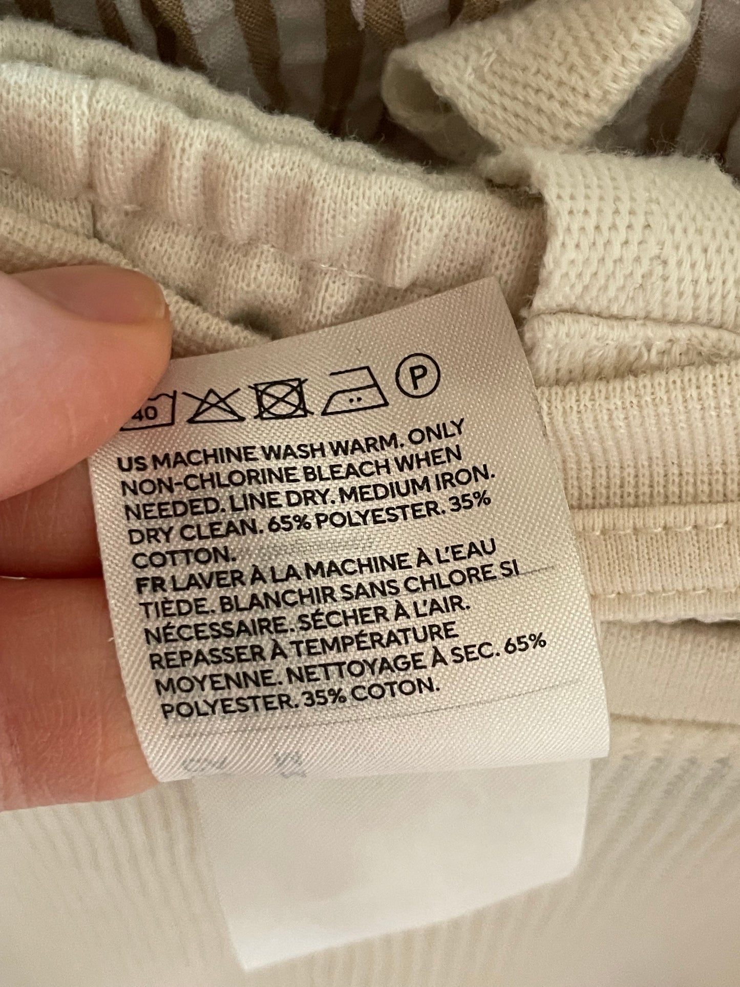 H&M Cream Ribbed Lounge Set - T-Shirt & Shorts - Size Medium