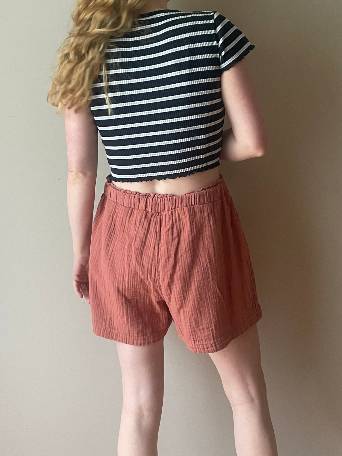 Gap Rust 100% Cotton Textured Drawstring Shorts – Medium