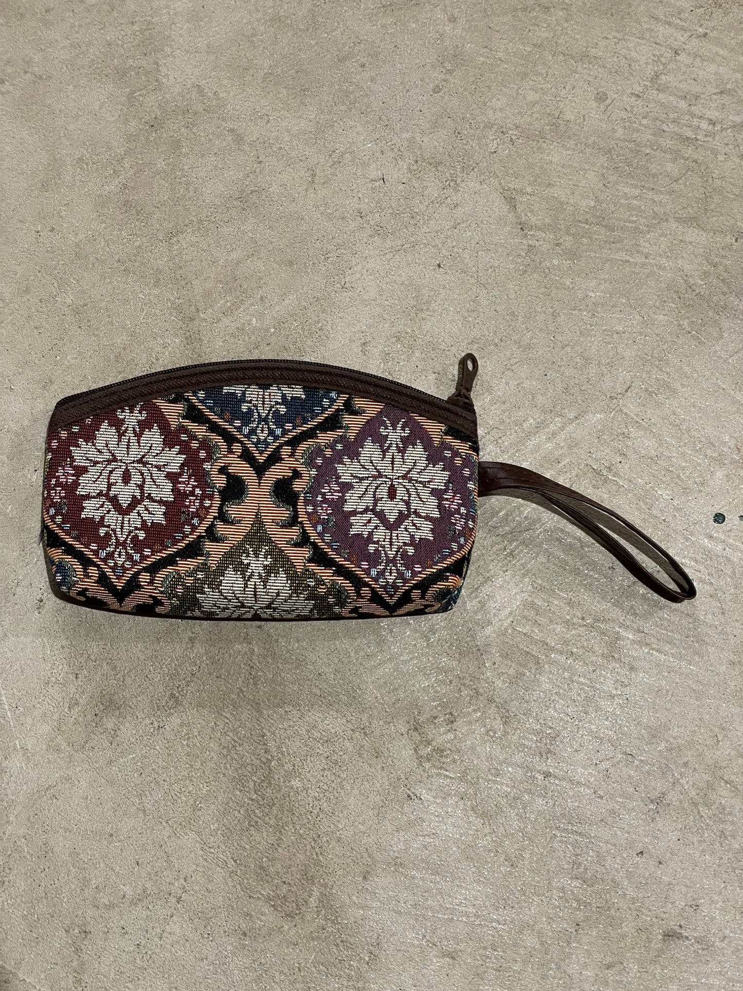 Vintage Floral Tapestry Wristlet Pouch