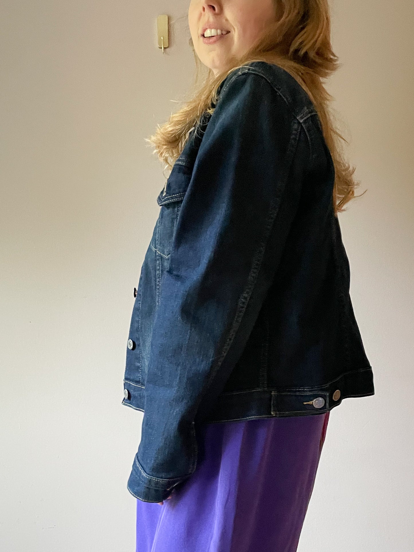 Levi’s Signature Dark Wash Jean Jacket - XL