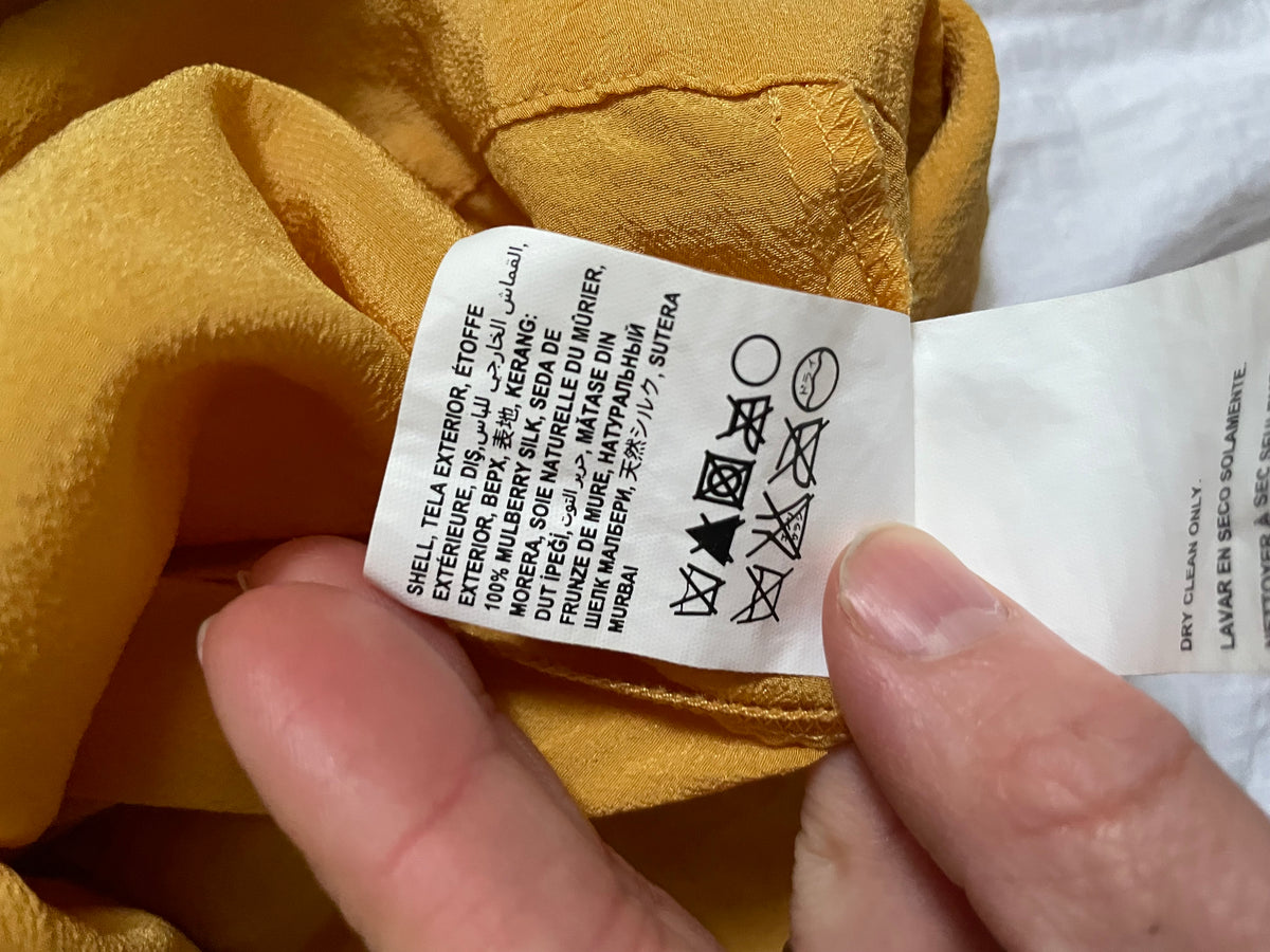 bebe Mineral Yellow Mulberry Silk Racerback Tie-Waist Top – Medium