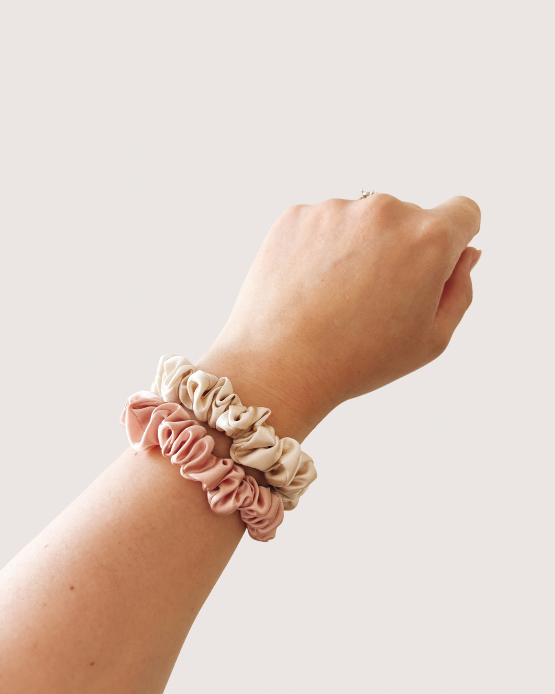 100% Mulberry Silk Skinny Scrunchie – Light Rose - PRE-ORDER