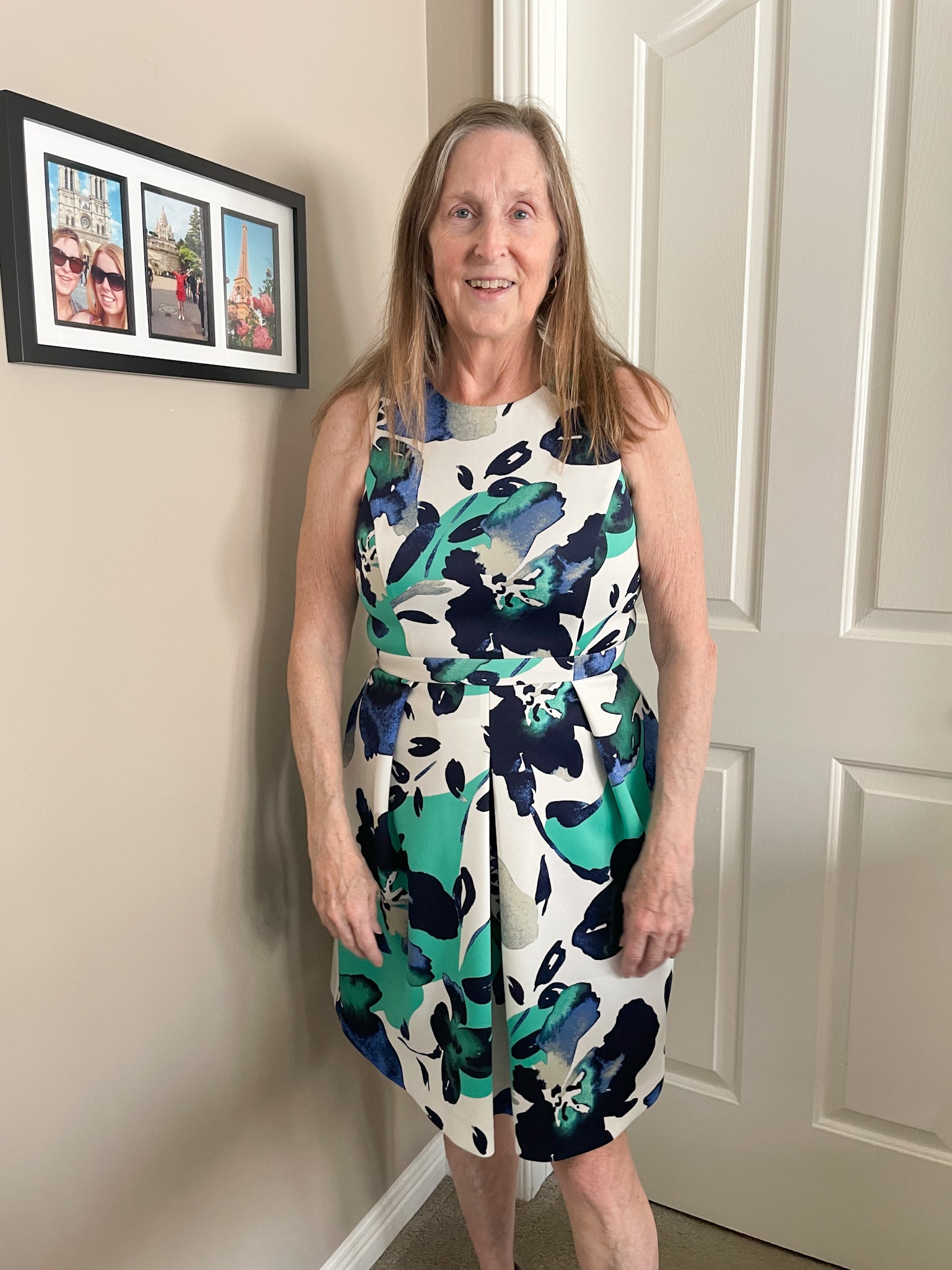 Vince Camuto Painterly Teal Blue Floral Fit & Flare Dress – Size 8 Vince Camuto Painterly Teal Blue Floral Fit & Flare Dress – Size 8