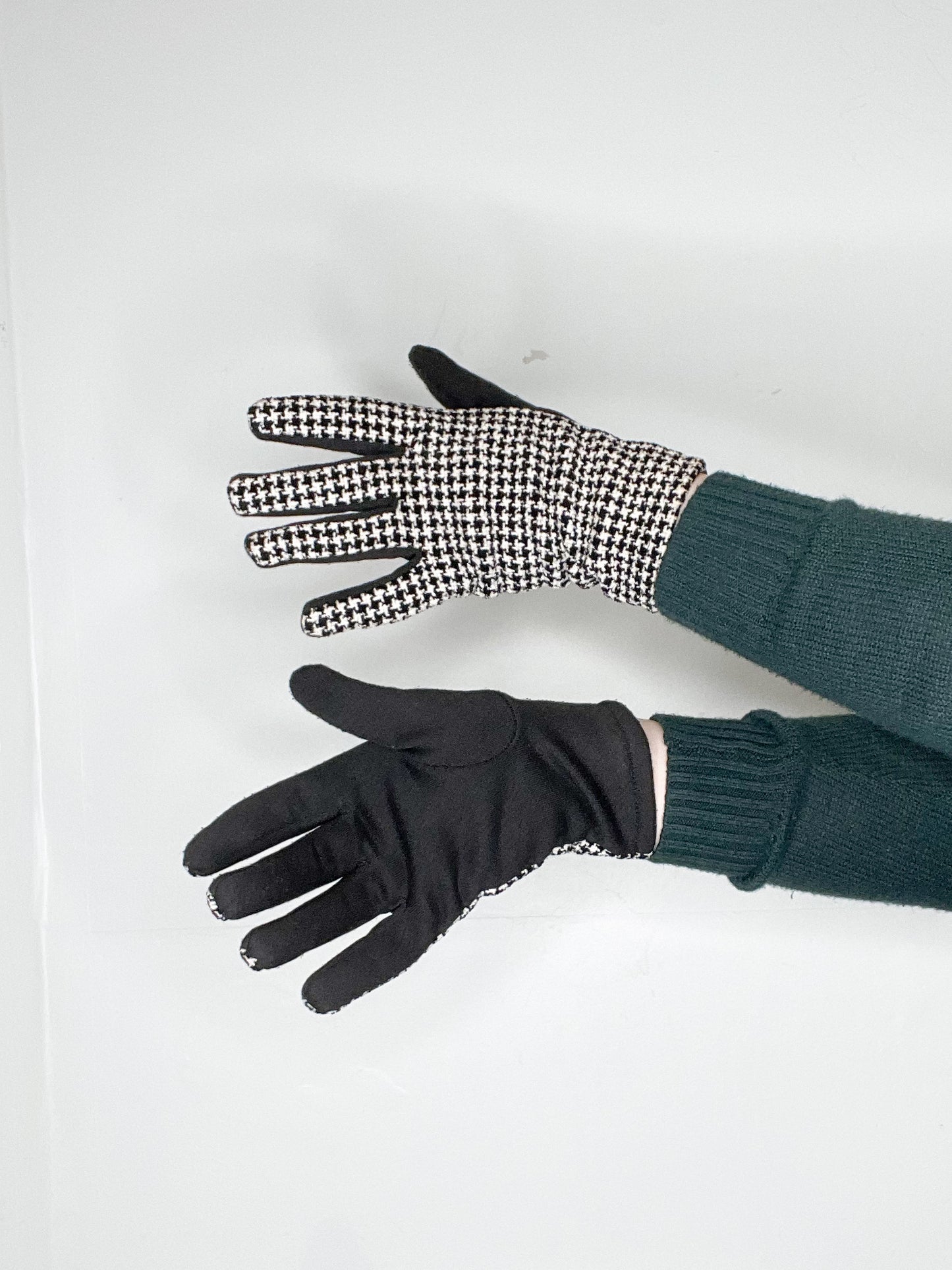 Black White Houndstooth Stretch Gloves