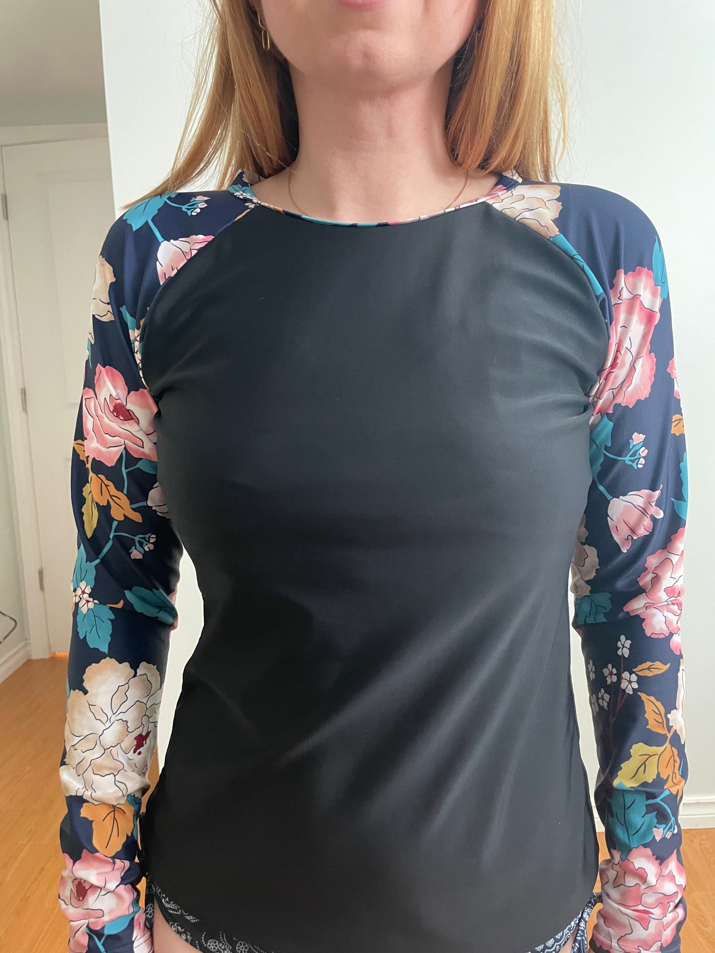 Floral Sleeve Black Long Sleeve Swim Cover-Up Rash Guard – Size Medium
