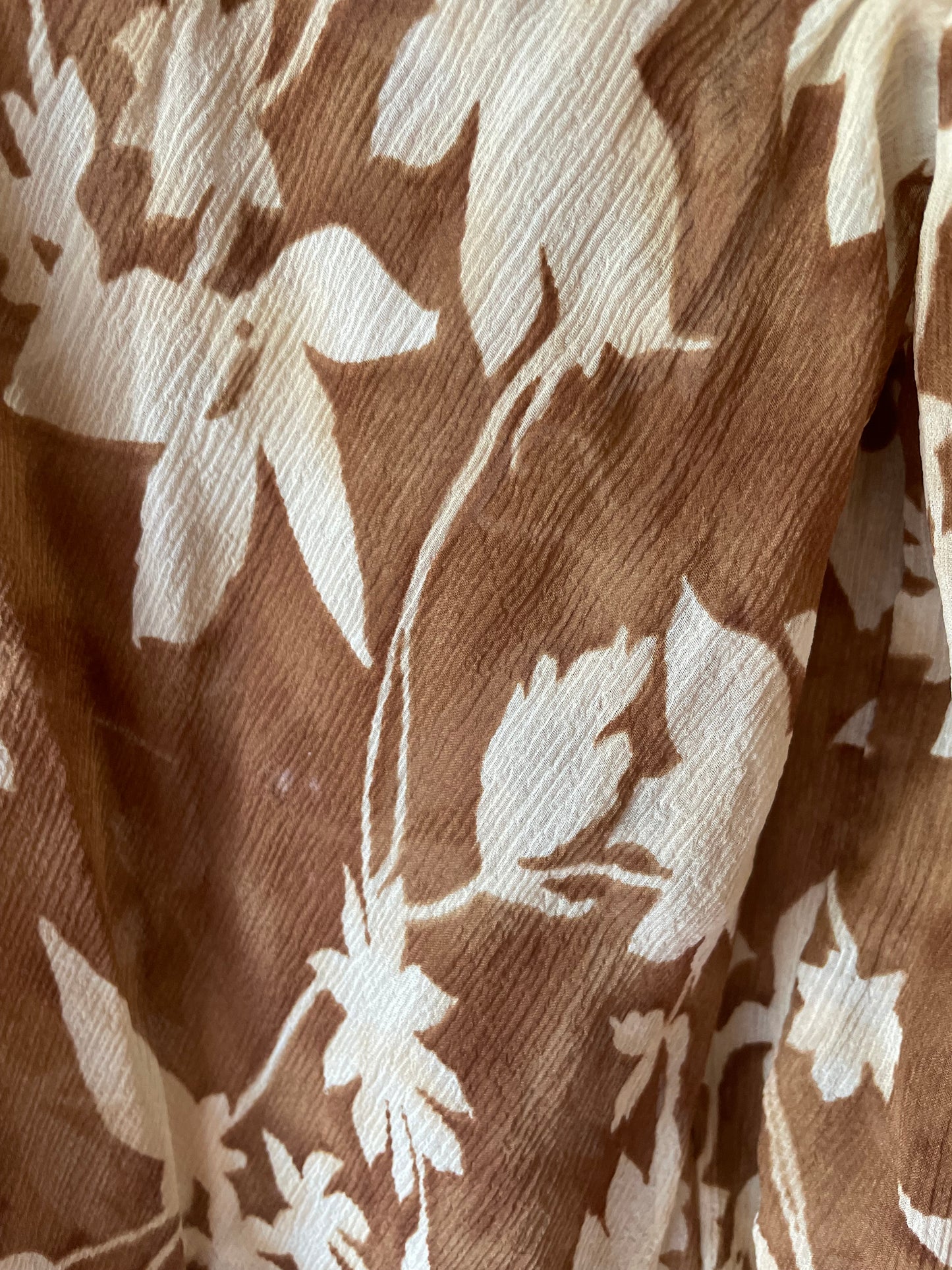 Tommy Bahama Sheer Silk Brown Floral Blouse – Medium