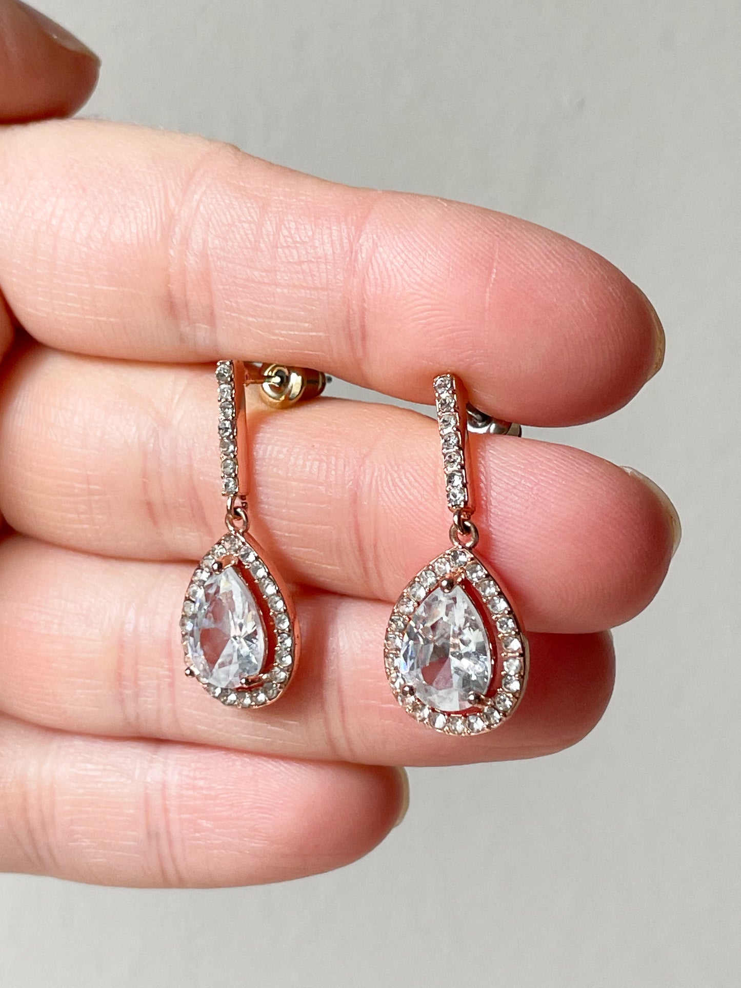 Rose Gold Crystal Sparkle Teardrop Earrings