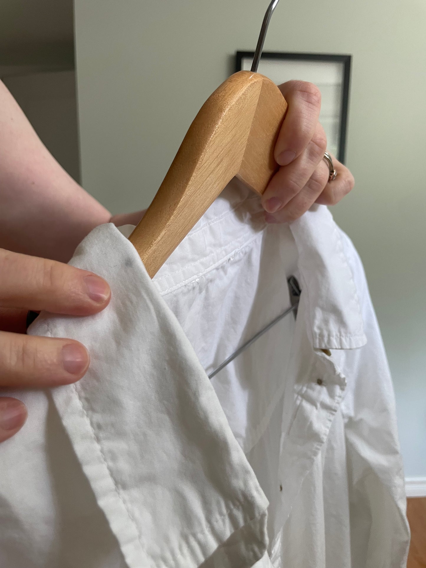 White Cotton Button-Front Tiered Shirt Dress – Medium