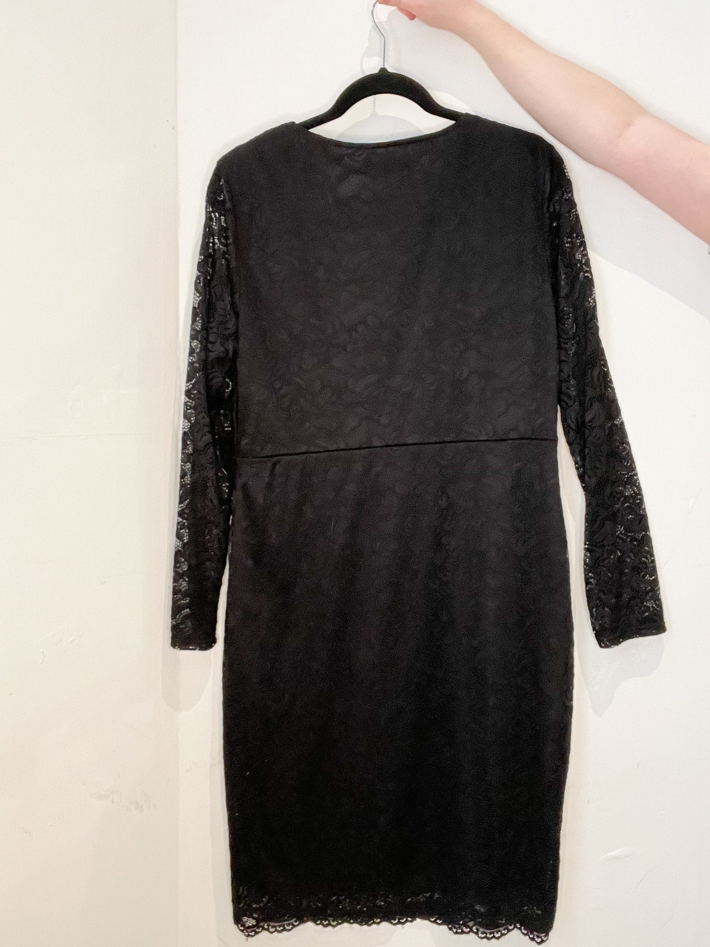Jasambac Black Long Sleeved Sheer Lace Sleeve Dress NWT - XL