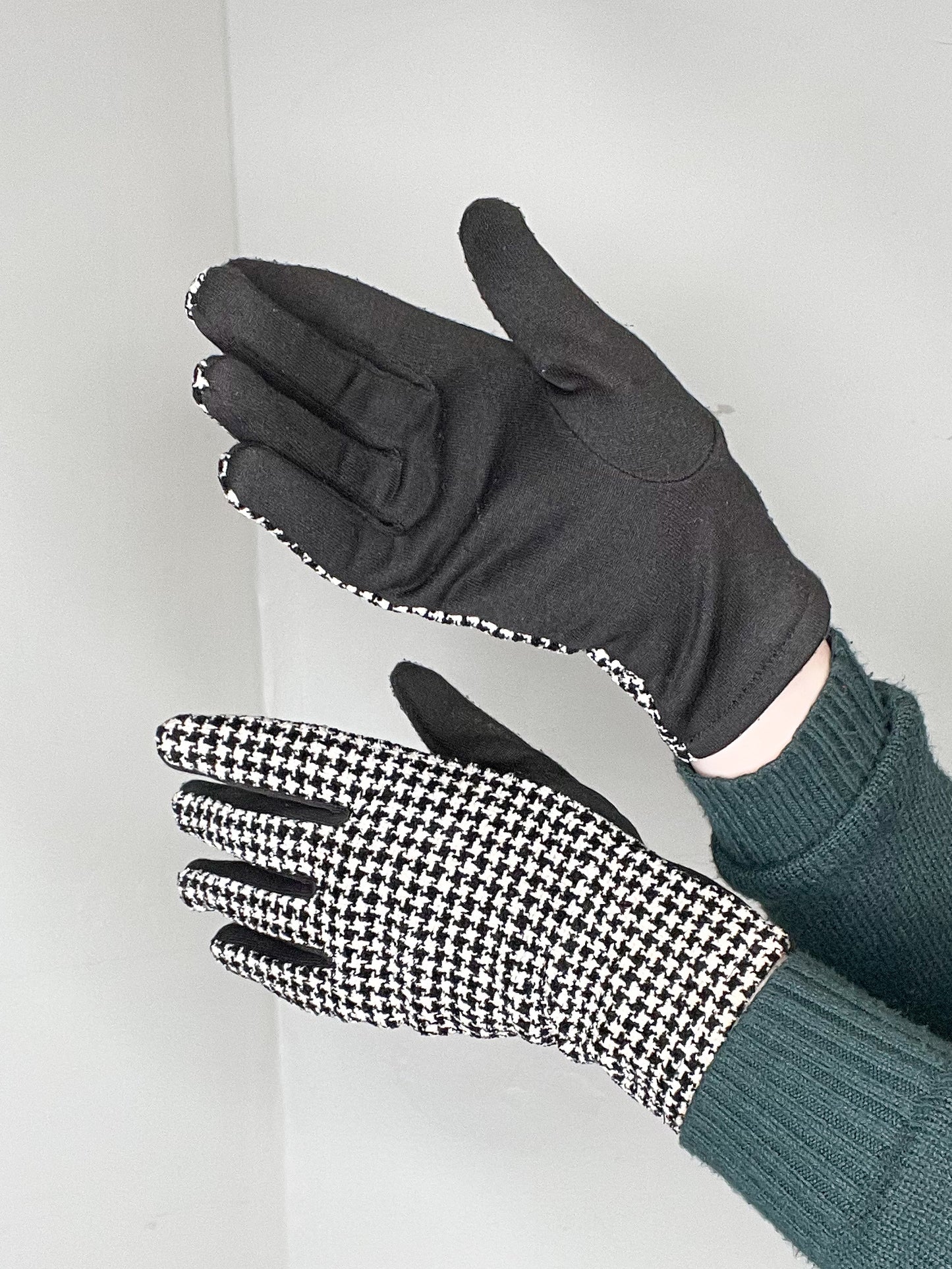 Black White Houndstooth Stretch Gloves