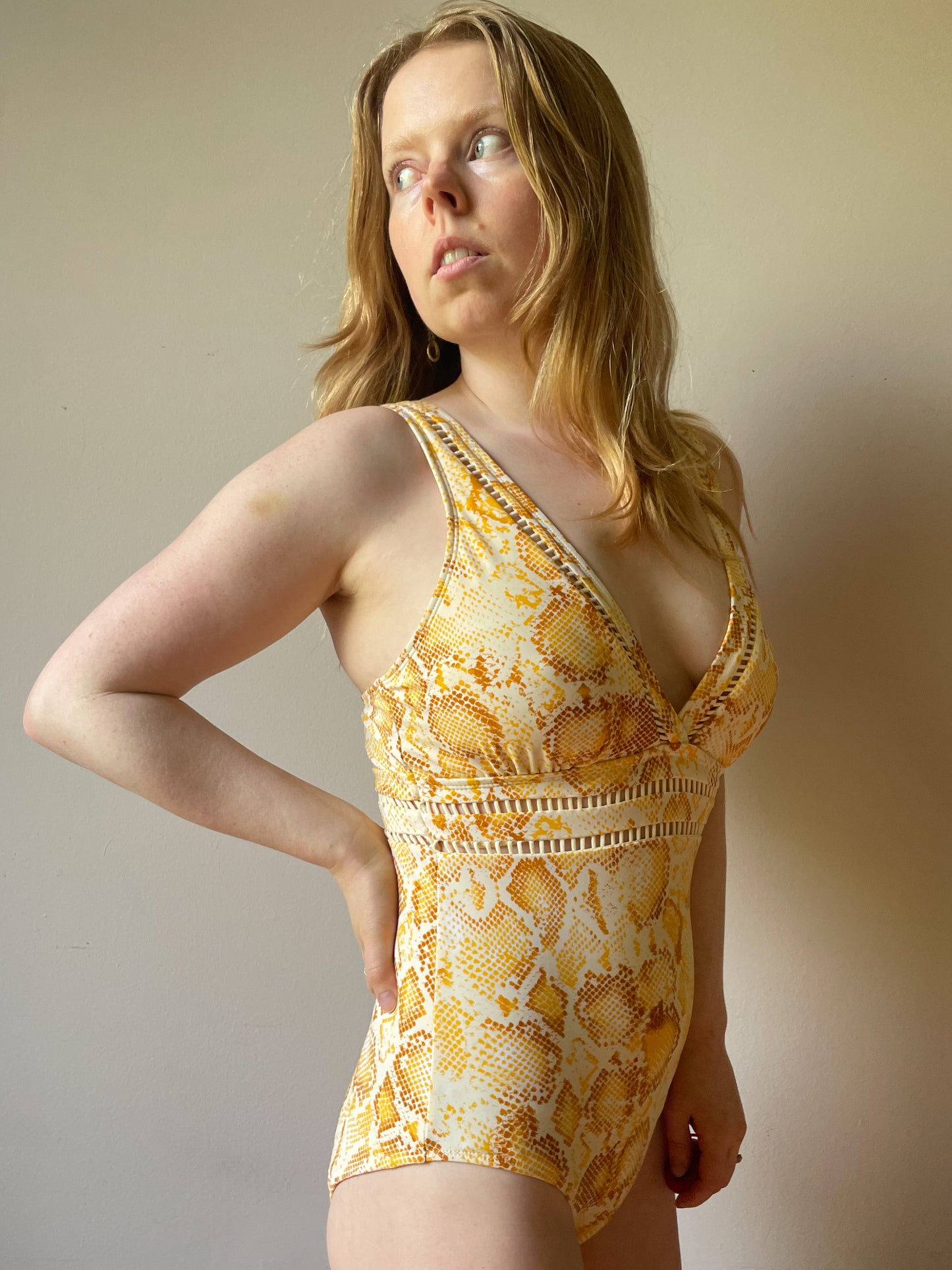 Burnt Orange Cutout V-Neck Snakeprint One Piece Swimsuit Bodysuit NWOT - Size 6