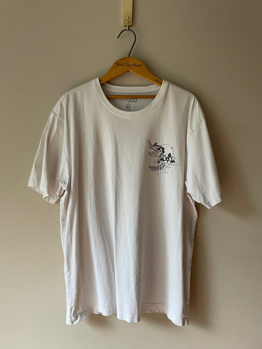 Ginger White Graphic Culture T-Shirt – Size XL