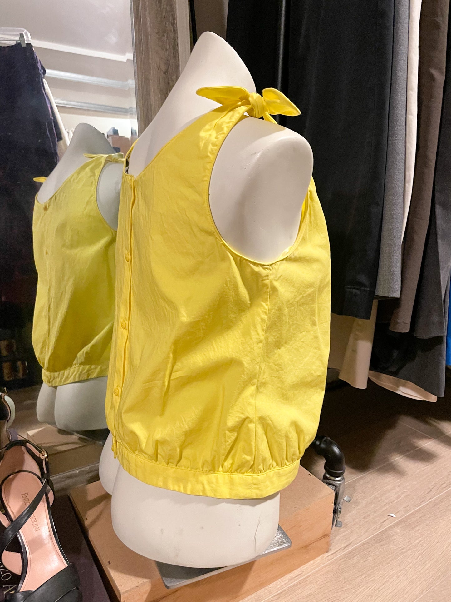 Zara Trafaluc Yellow 100% Cotton Bow Shoulder Button Back Sleeveless Top - Small