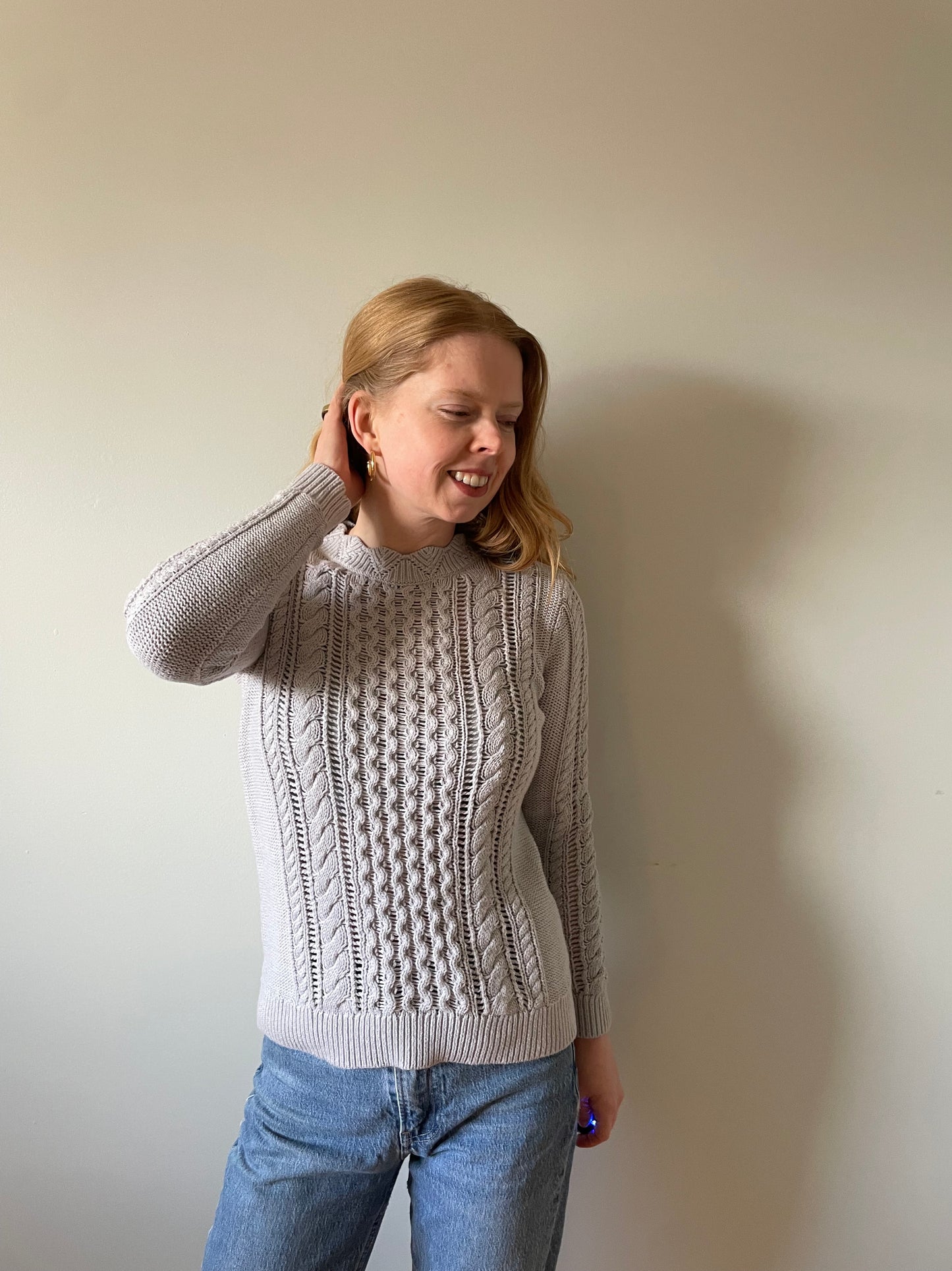 Banana Republic Soft Grey Cable Knit Sweater – Small