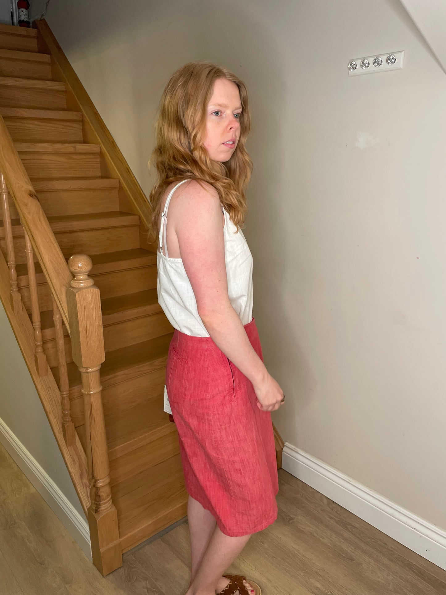 Armand Basi Red Linen Zip Skirt – Made in Spain – Size Medium
