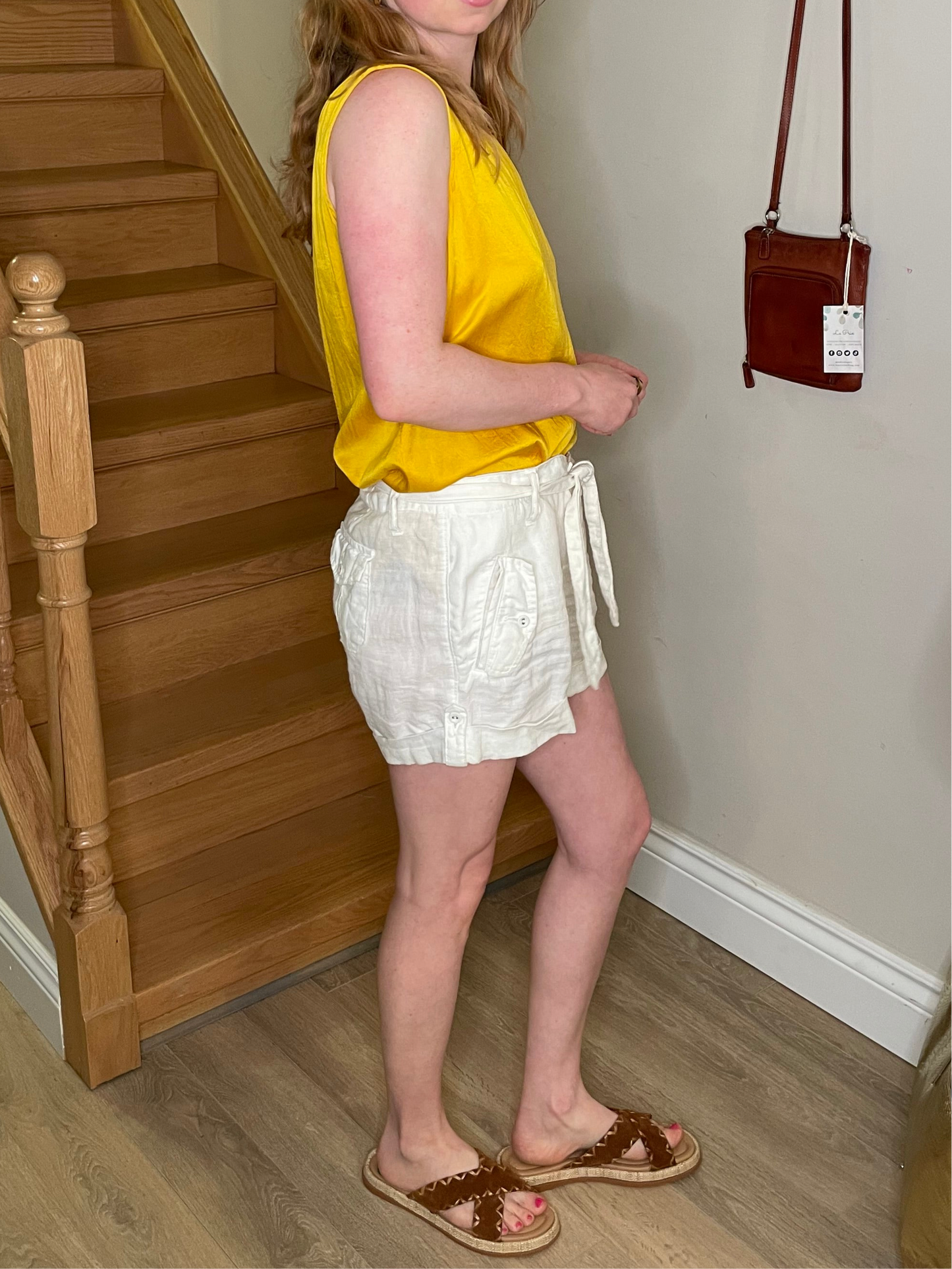 Tommy Hilfiger White 100% Linen Tie Waist Mid-Rise Shorts – Size 2 / Small