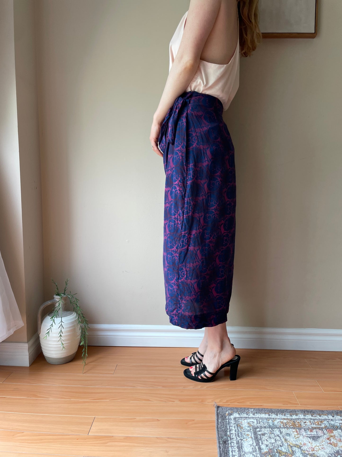 Vintage Rena Rowan 100% Silk Magenta & Navy Wrap Skirt – Small