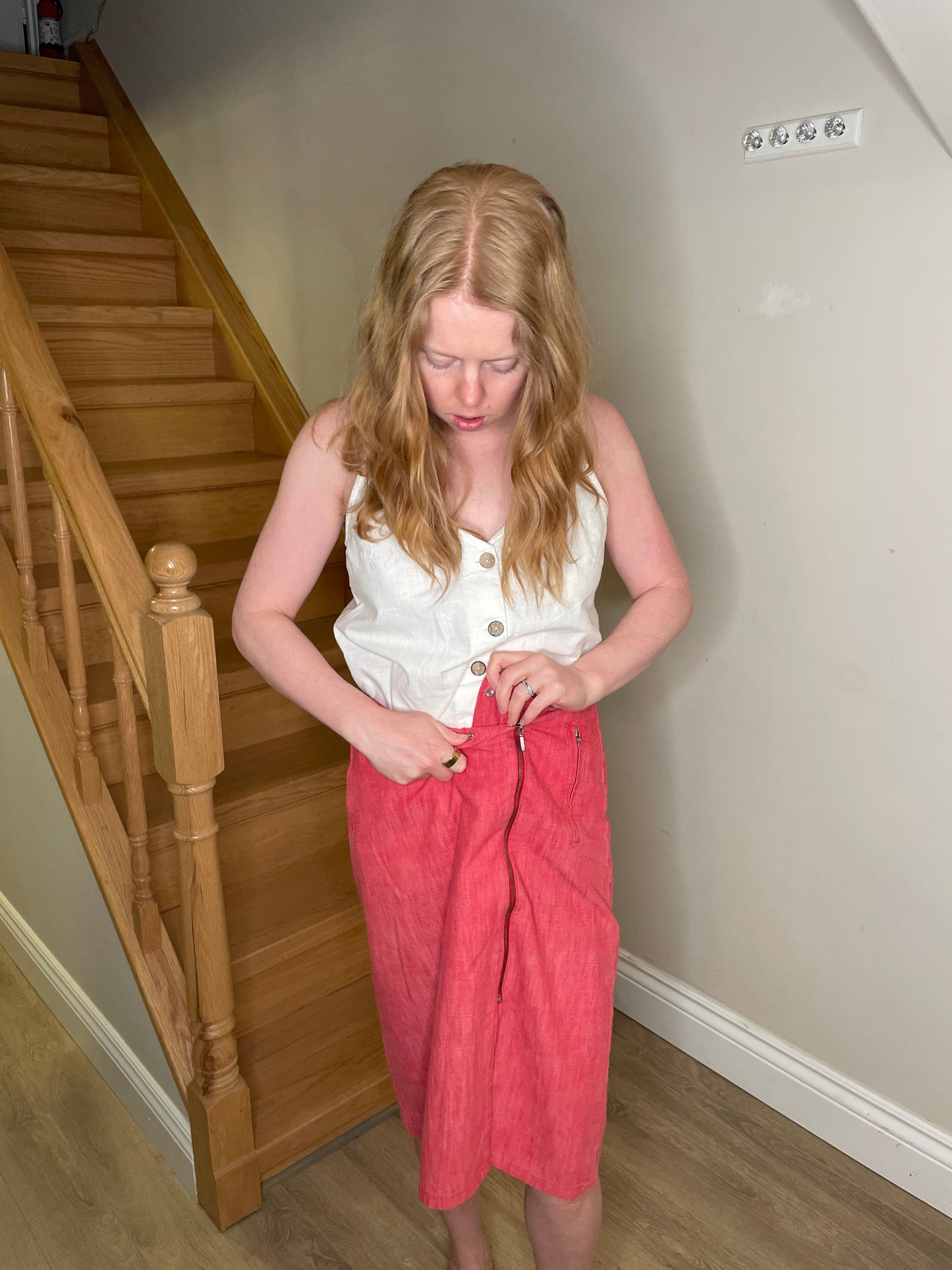 Armand Basi Red Linen Zip Skirt – Made in Spain – Size Medium