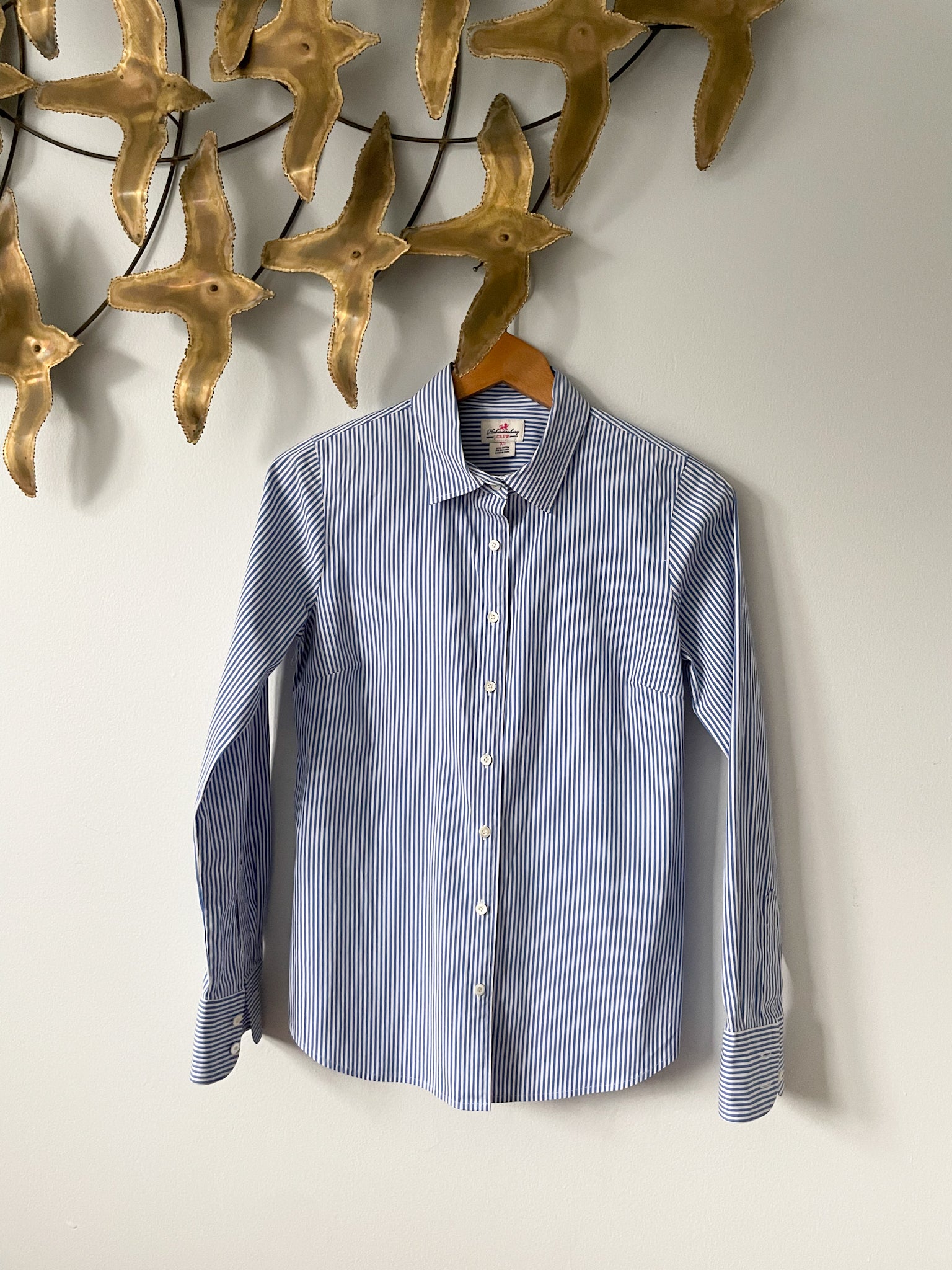 Crew Blue Stripe Cotton Stretch Button Up Shirt XS/S โ Le