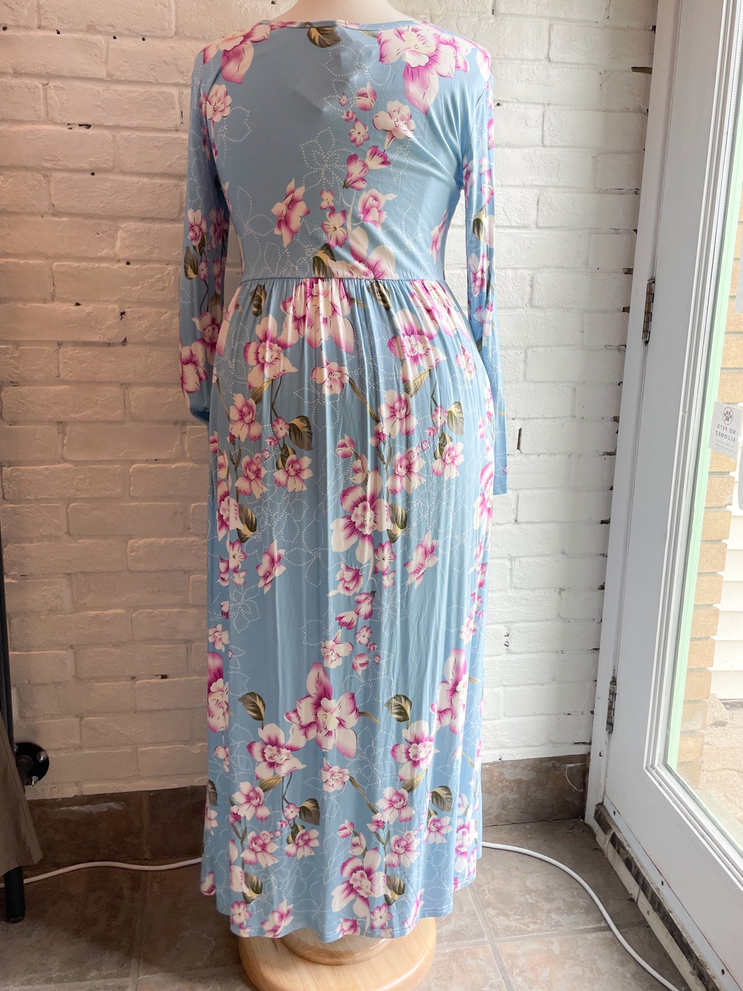 Bishuige Long Sleeved Sky Blue Floral Maxi Dress NWT - XL/2XL