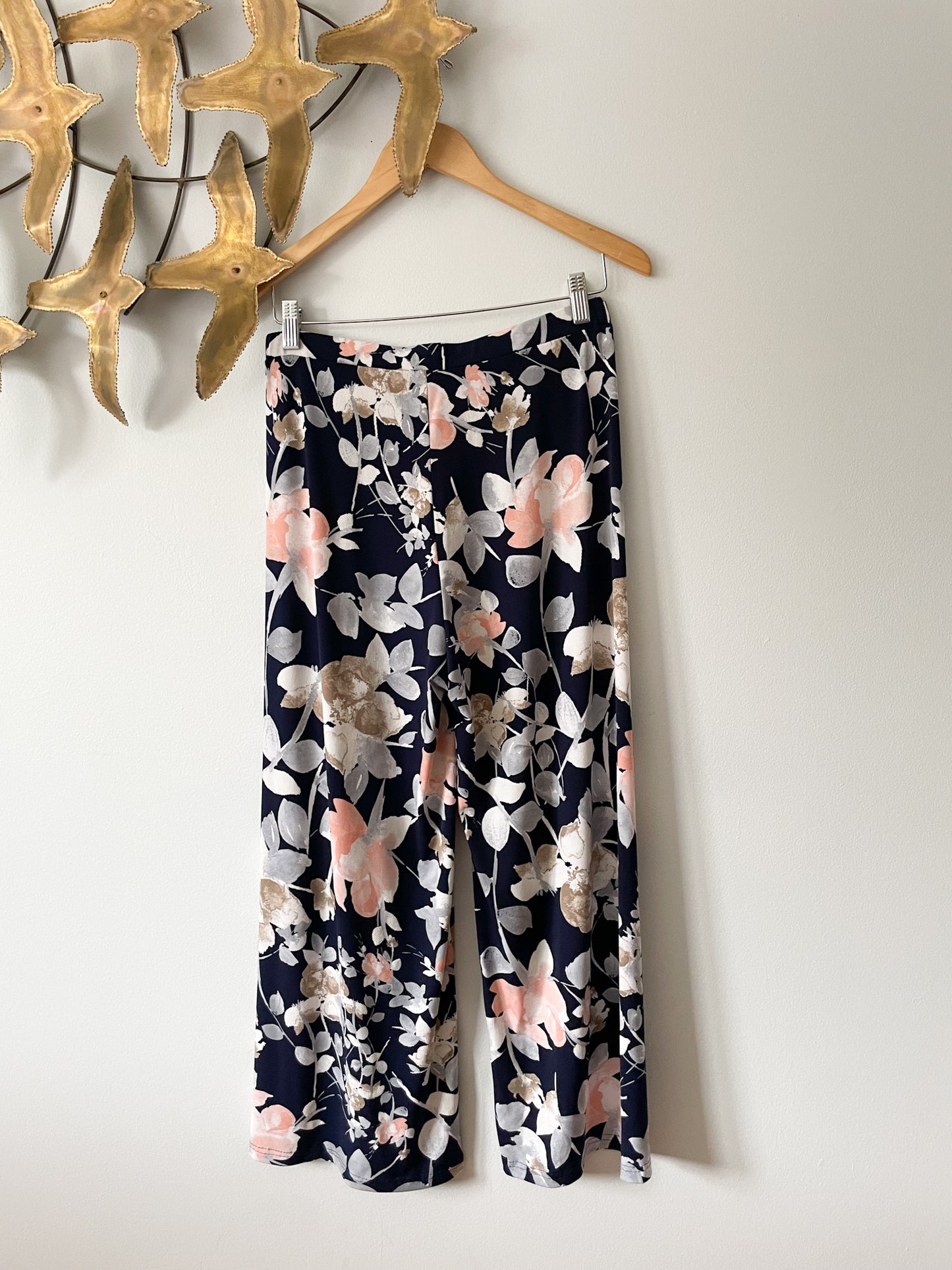 Frank Lyman Navy & Pink Floral Wide Leg High Rise Palazzo Pull On Pants - Size 8