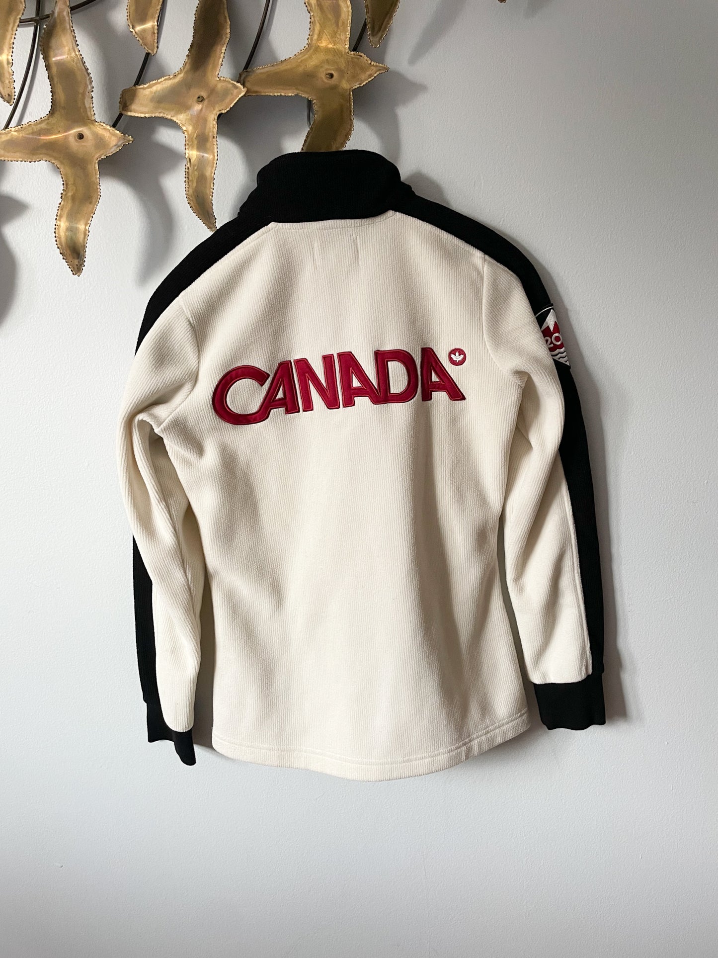 Hudson's Bay Co Canada 2010 Olympics White Half Zip Fleece Sweater with Patch - XS/S