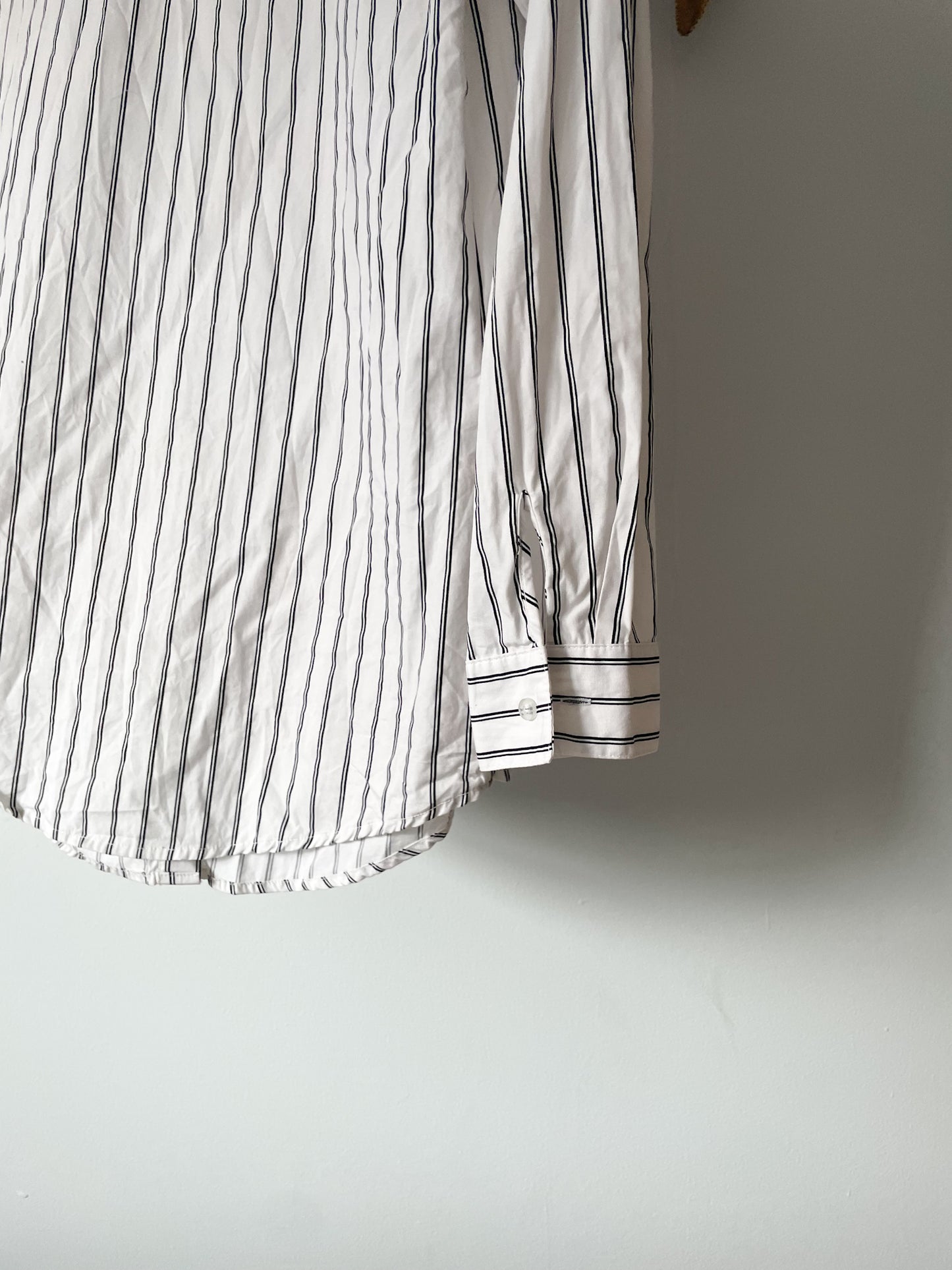 Sweet Wanderer Black White Stripe 100% Cotton Button Down Oxford Shirt - Small