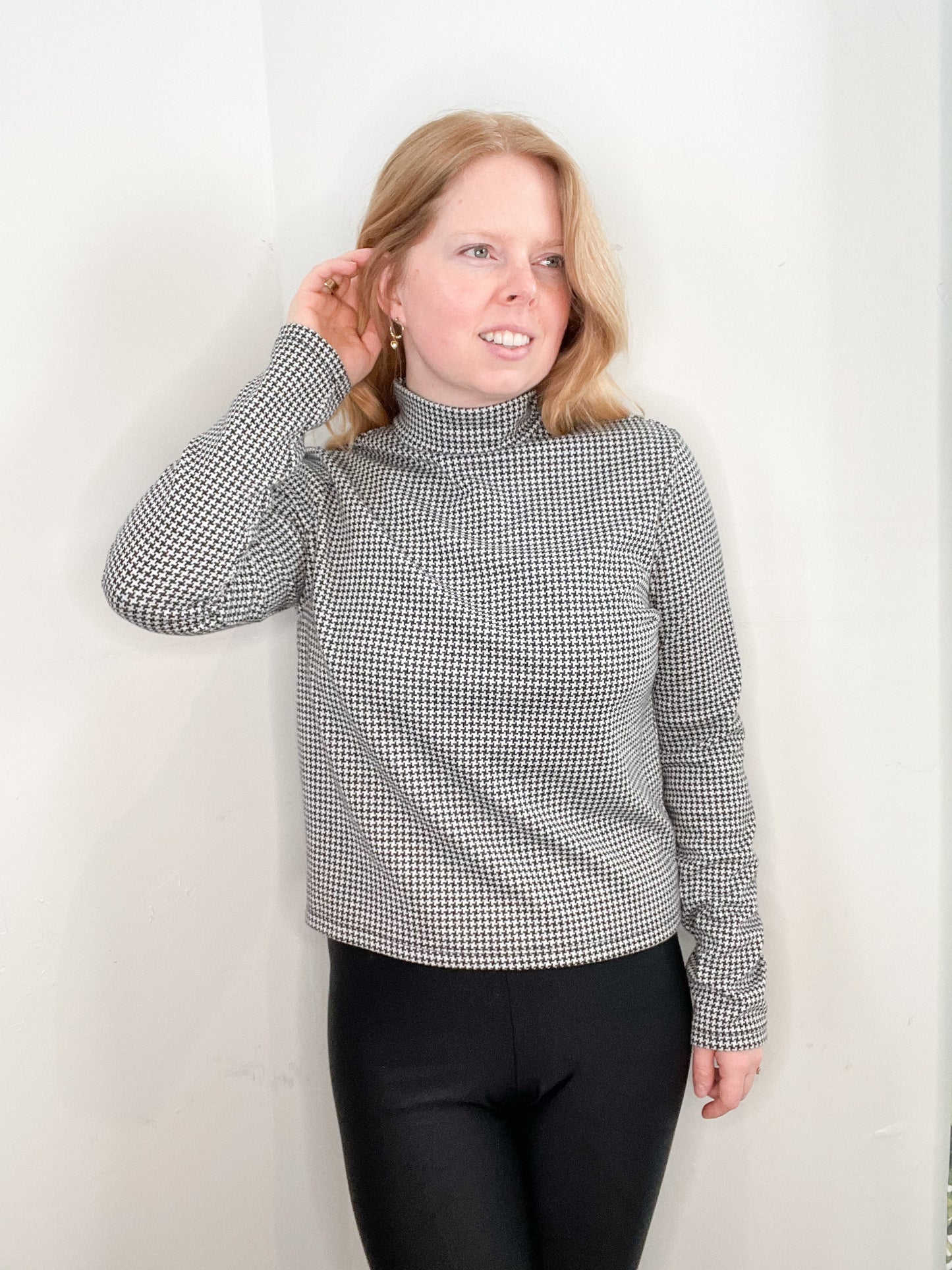 Black Mock Neck Mini Houndstooth Print Top - Medium