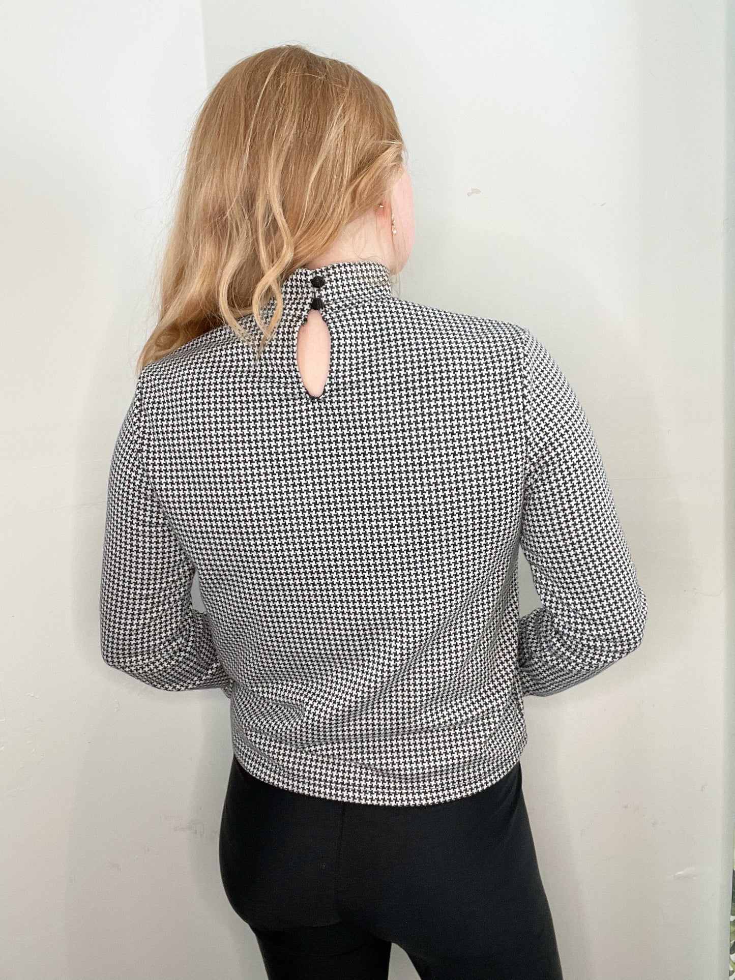 Black Mock Neck Mini Houndstooth Print Top - Medium