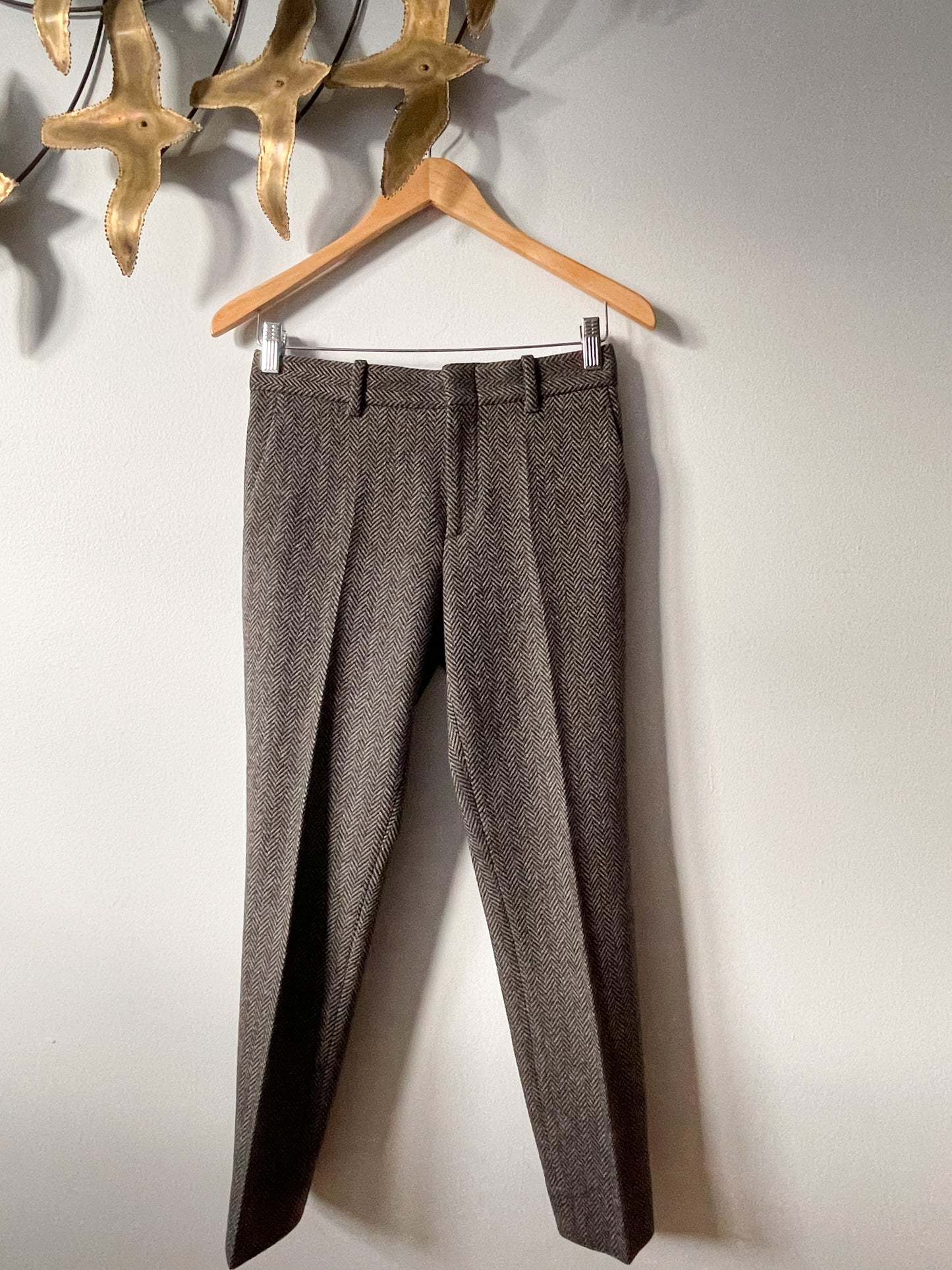 Gucci Grey Herringbone Wool Pleated Trouser Pants - IT 36 / XXS