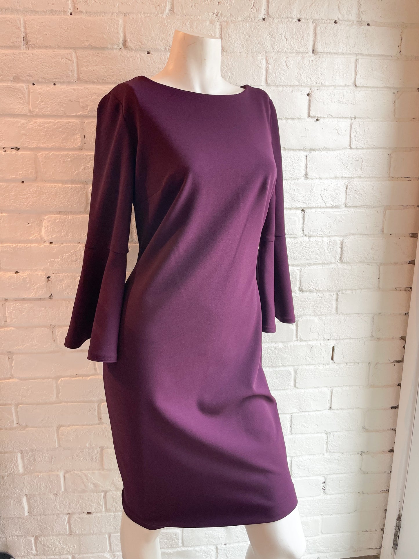 Calvin Klein Deep Purple Bell 3/4 Sleeve Sheath Dress - Size 2