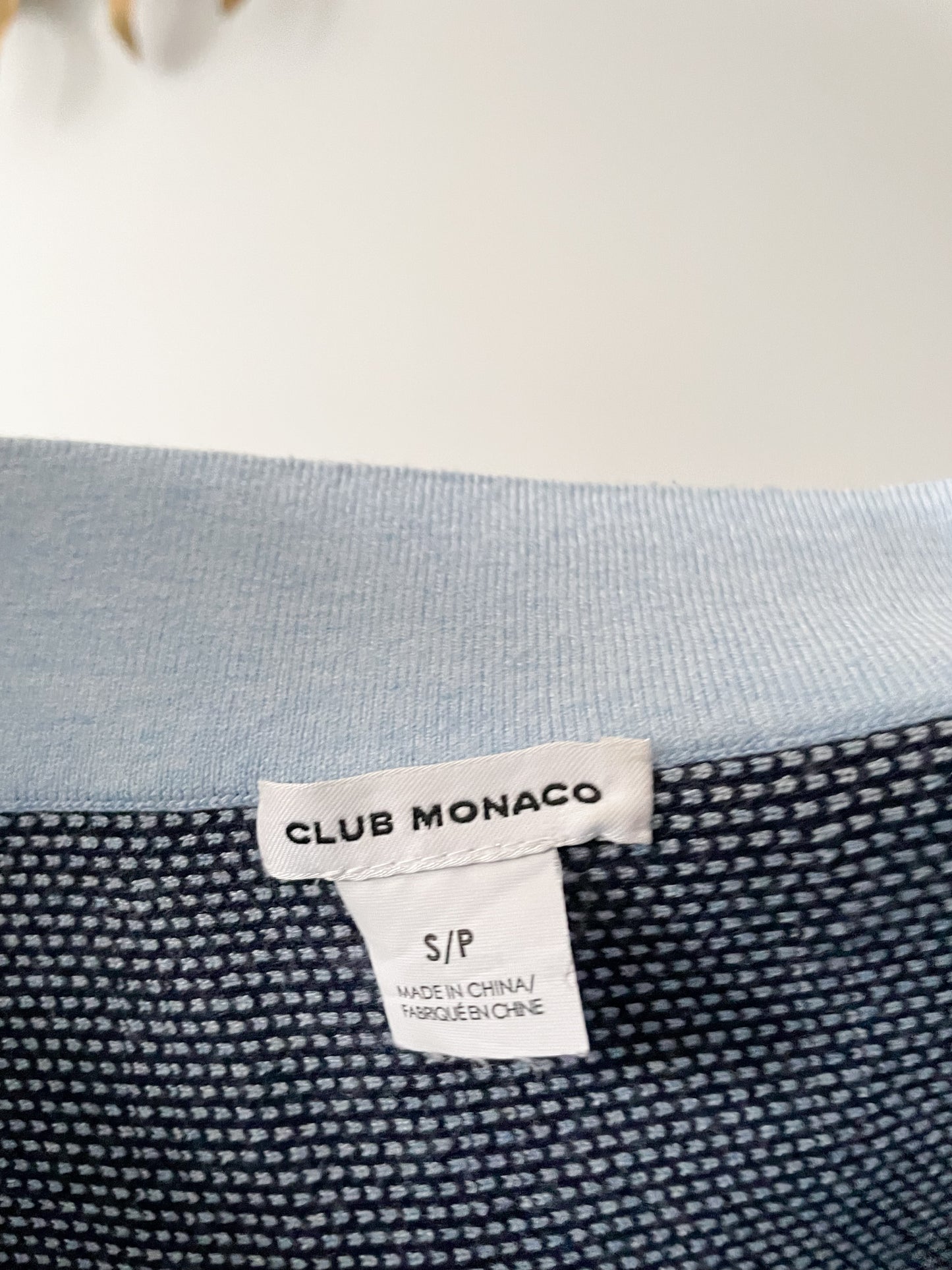 Club Monaco Blue Dotted Knit Fit Flare Skirt - Small