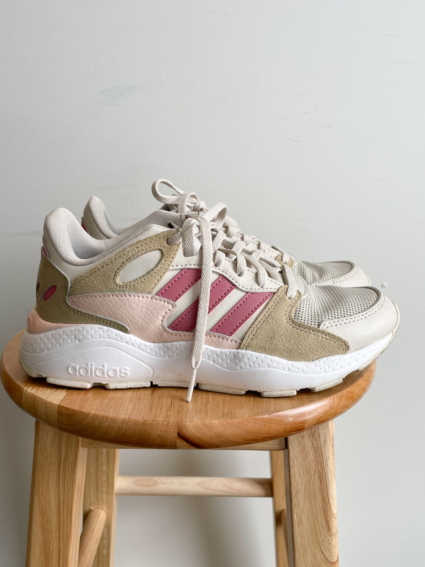 Adidas Cloudfoam Comfort Beige Pink Sneakers - Size 6.5