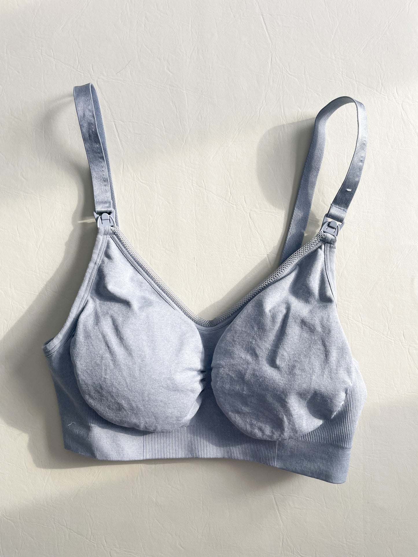 Thyme Maternity Grey Seamless V-Neck Nursing Bra - Small