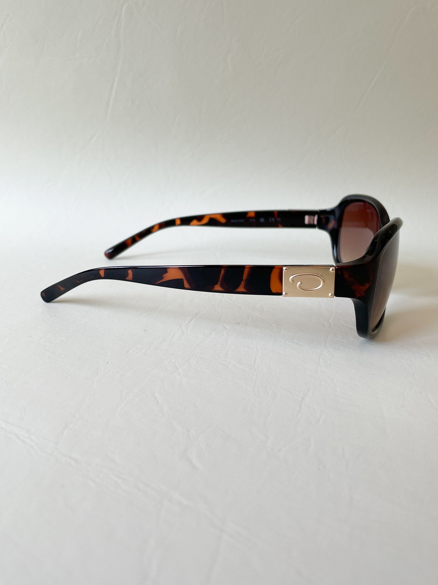 O by Oscar de la Renta Tortoiseshell Sunglasses