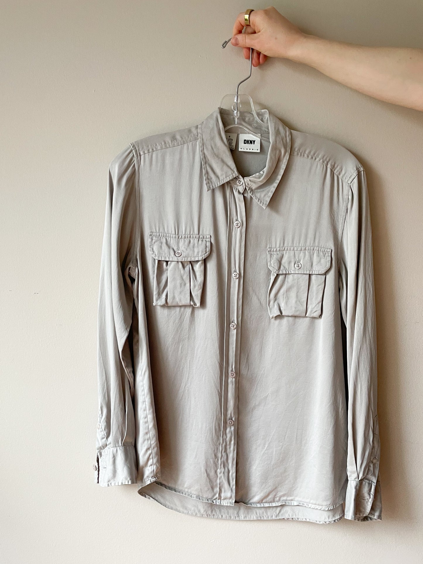 Vintage DKNY Grey 100% Silk Button Down Blouse - Size 8