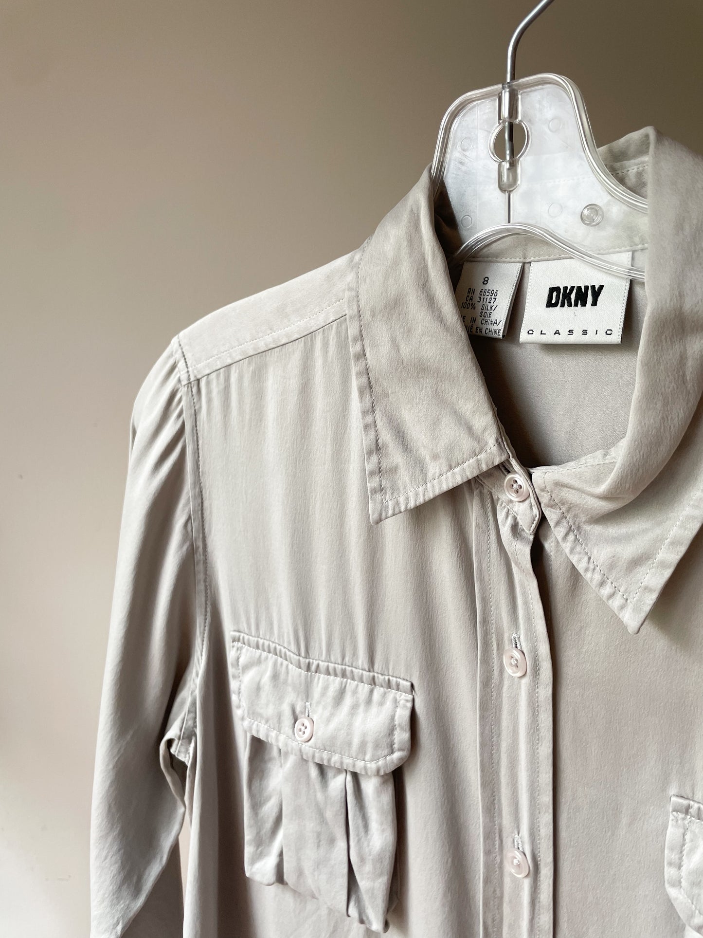 Vintage DKNY Grey 100% Silk Button Down Blouse - Size 8