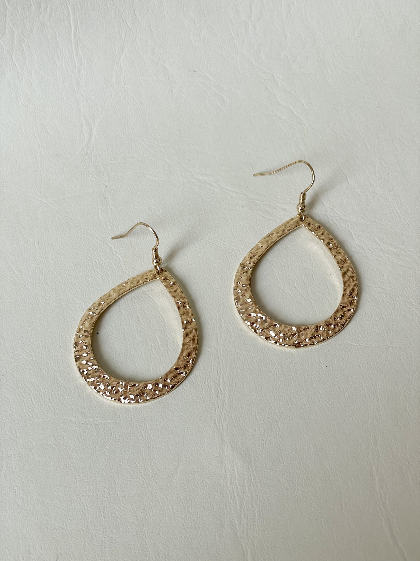 Hammered Gold Teardrop Earrings – Textured Dangle Design