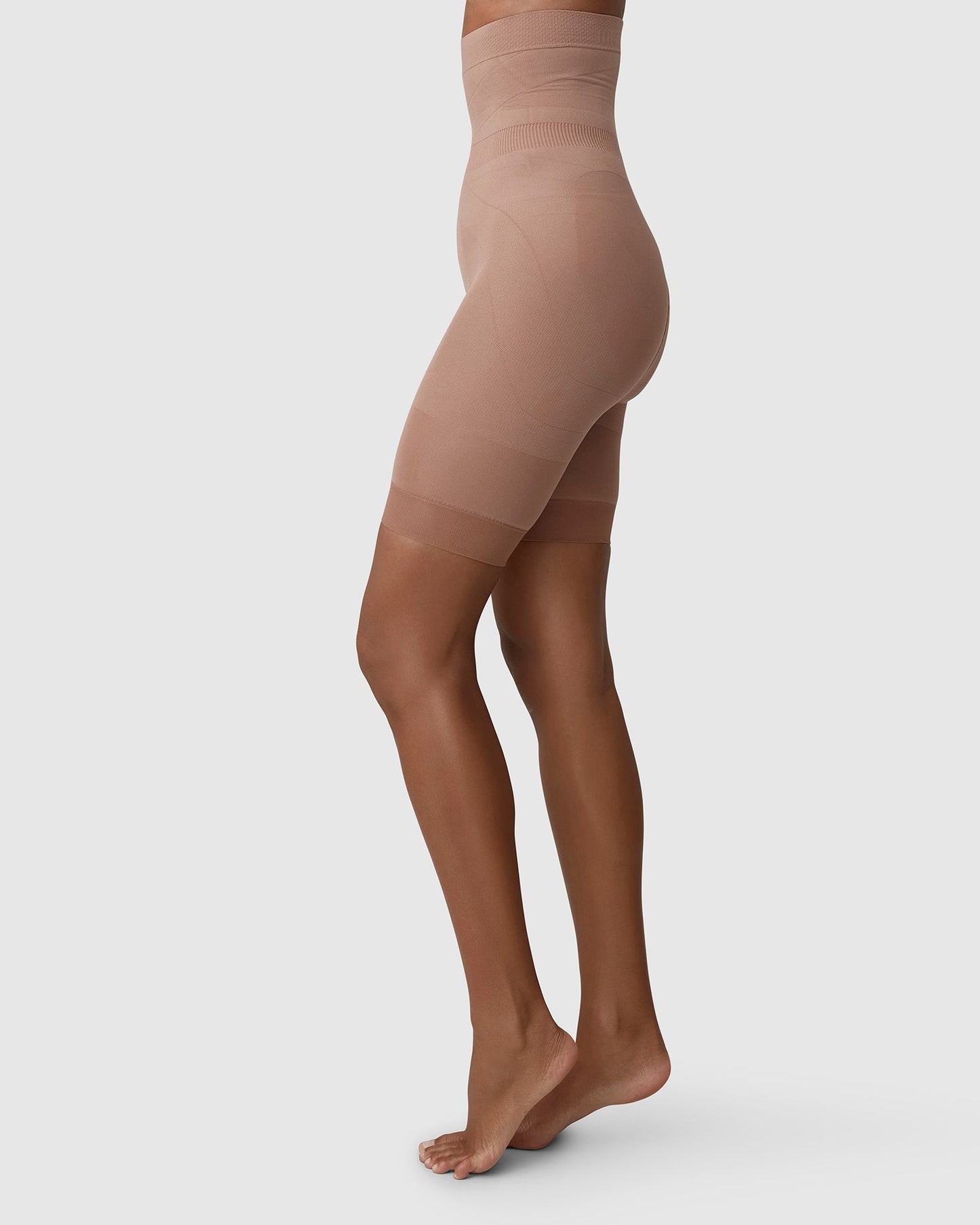 Swedish Stocking Julia Shaping Shorts - Beige Light