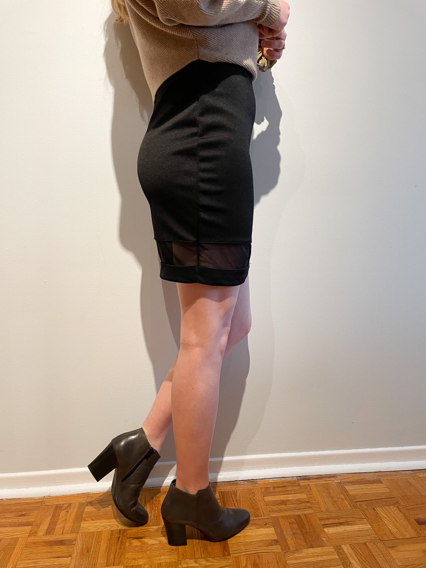 Black High Rise Stretch Sheer Panel Skirt - Medium