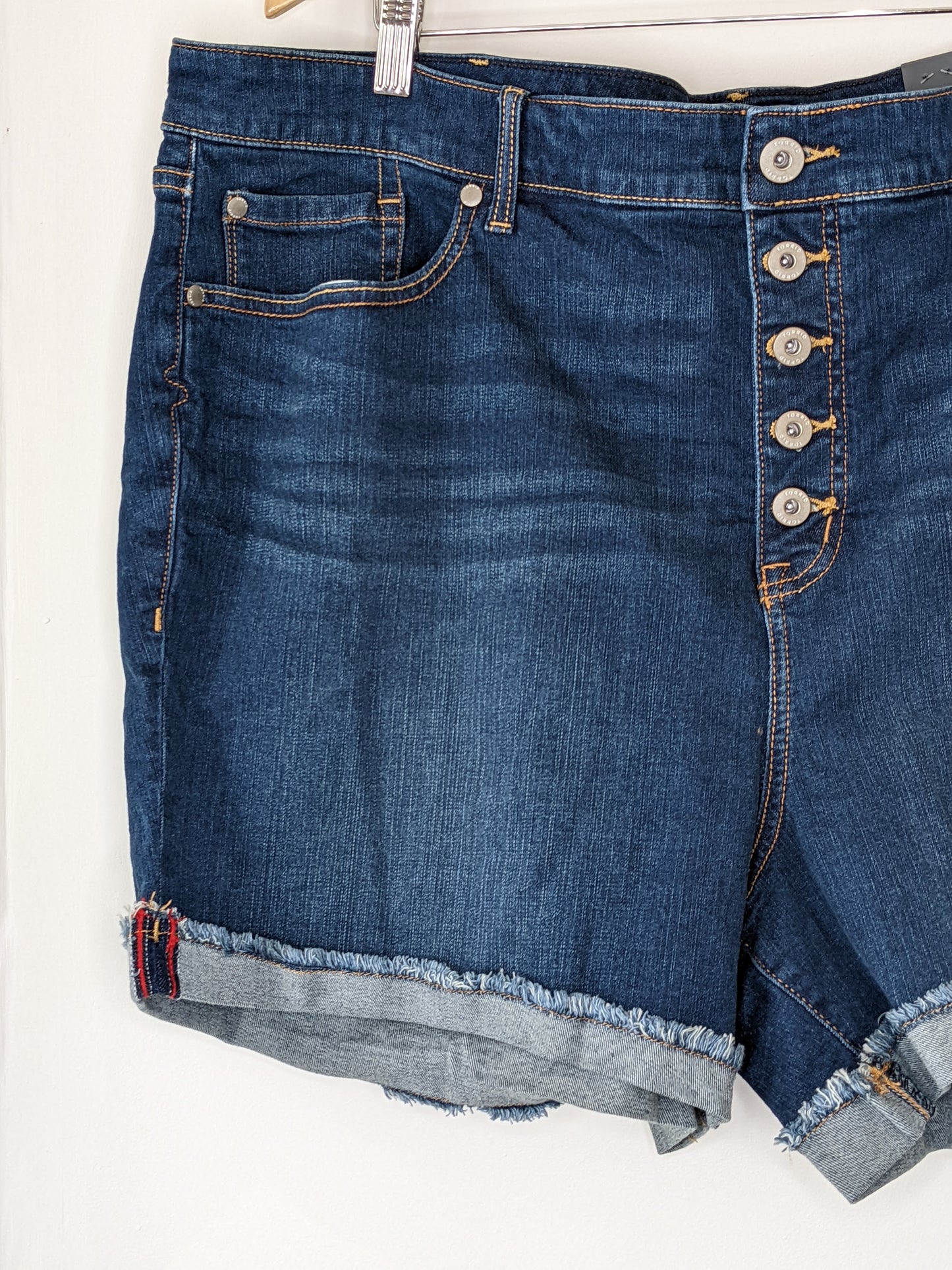 Torrid High Rise Midi Short Stretch Dark Wash - 3X / Size 24