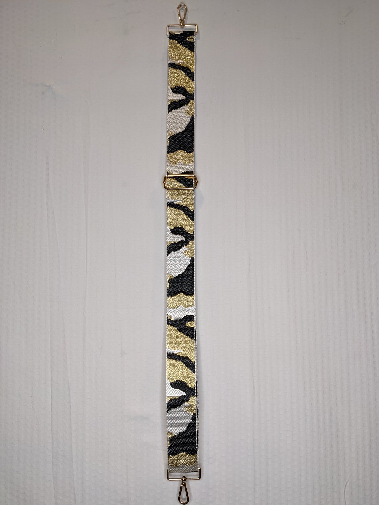 CTHRU Purses Camo White, Black and Gold Purse Strap with Gold Accents NWOT