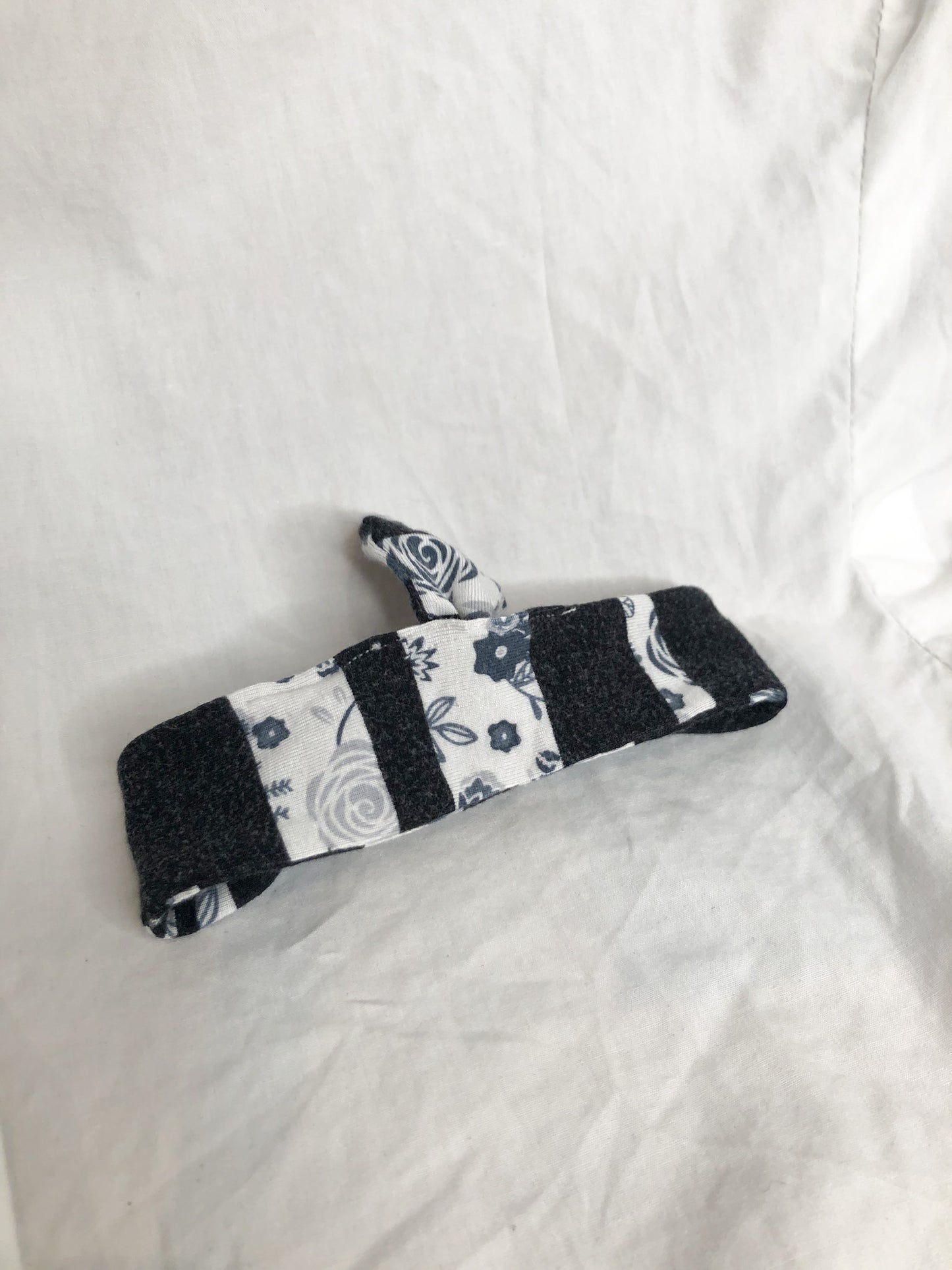 Black & Blue Floral Stripe Upcycled Grow-With-Me Baby Knot Headband