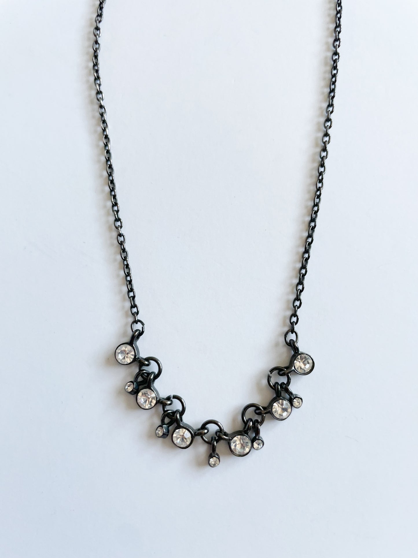 Diamond Circle Chain Black Metal Choker Necklace