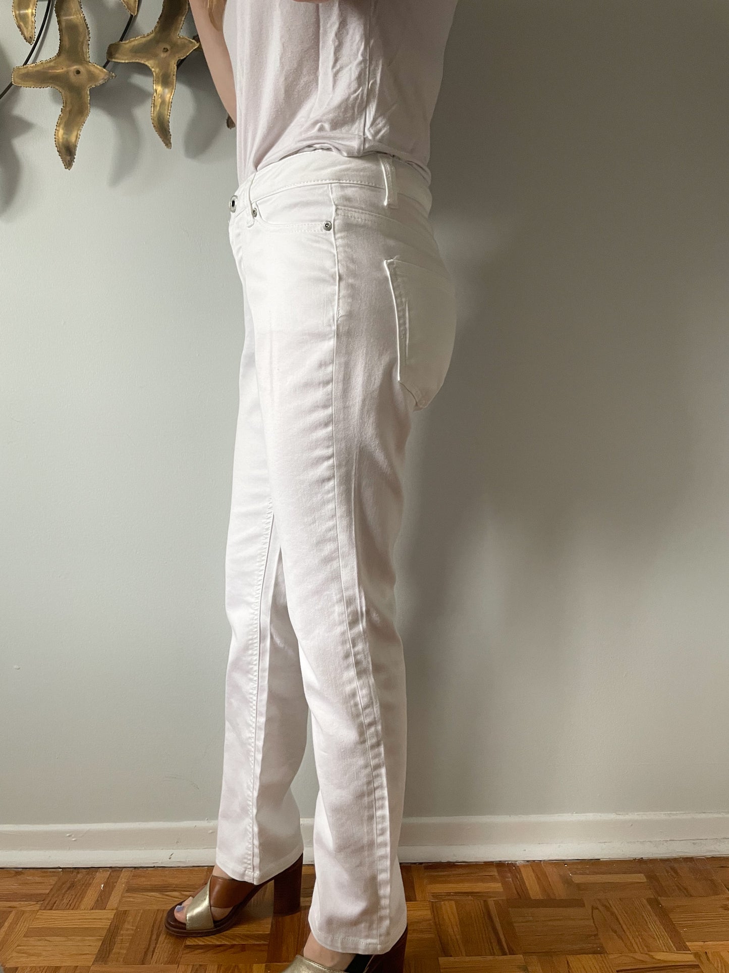 Liverpool Jeans White Sadie Straight Leg Pants - Size 26/2