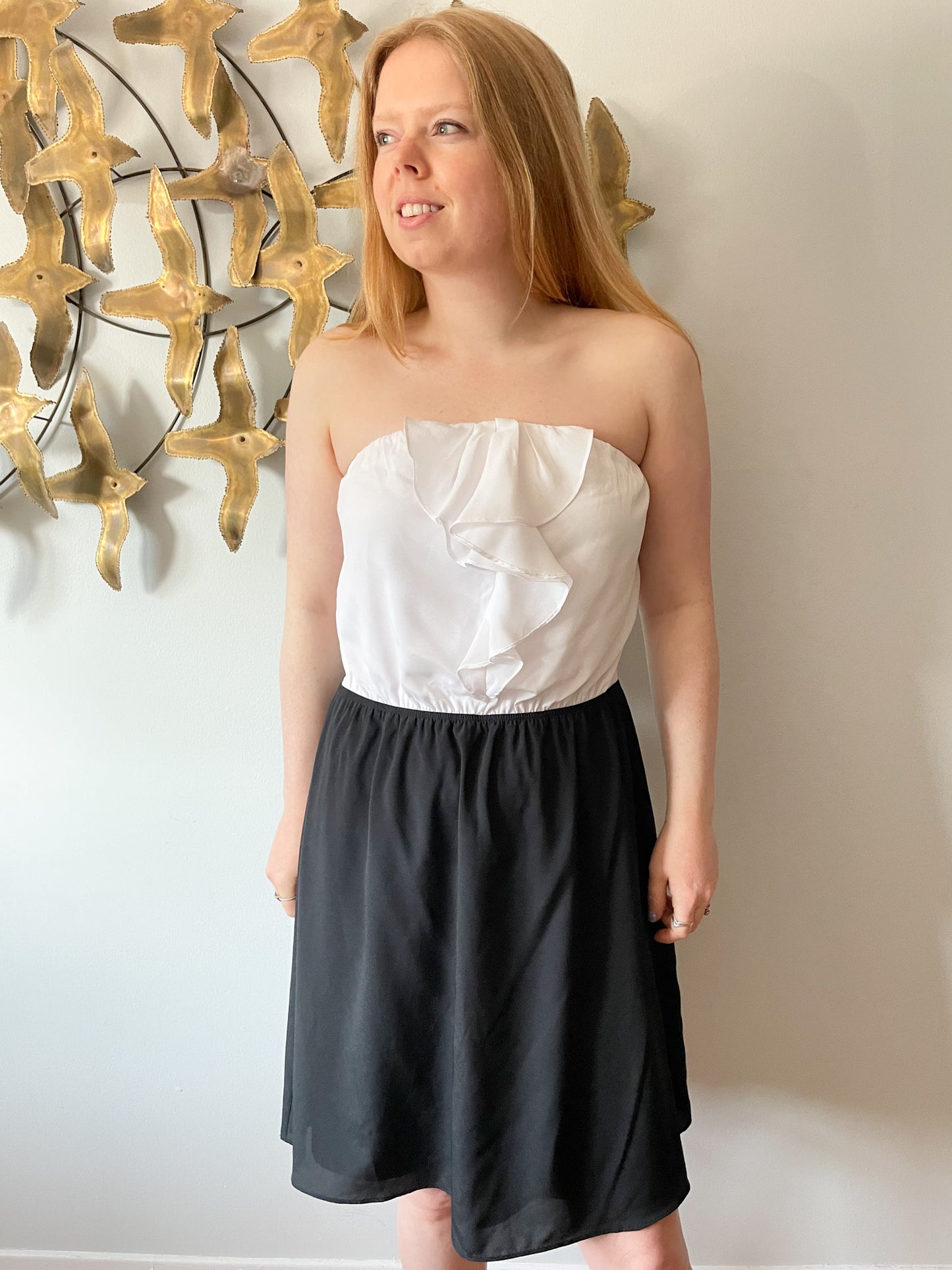 EXPRESS Black White Ruffle Strapless Dress - Size 12