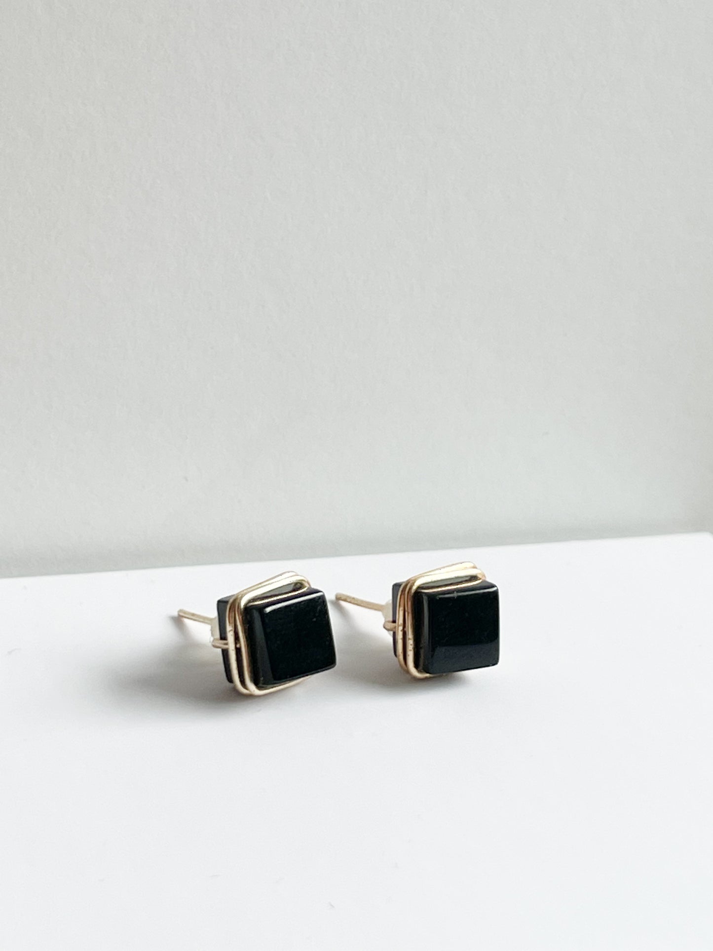 Black Cube Gold Wire Stud Earrings - Handmade from Colombia