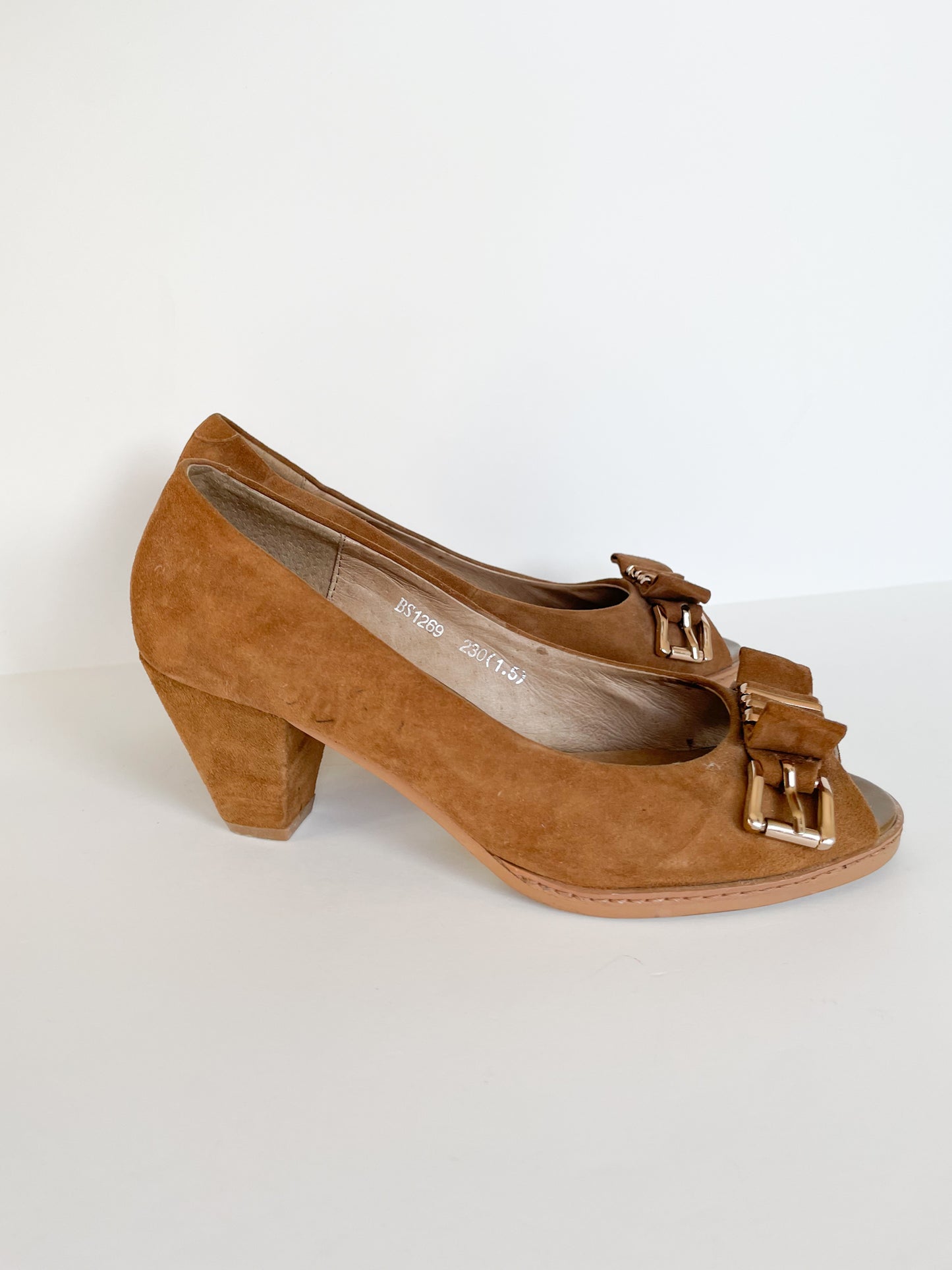 Baidu Tan Suede Leather Bow Peep Toe Heels - Size 6