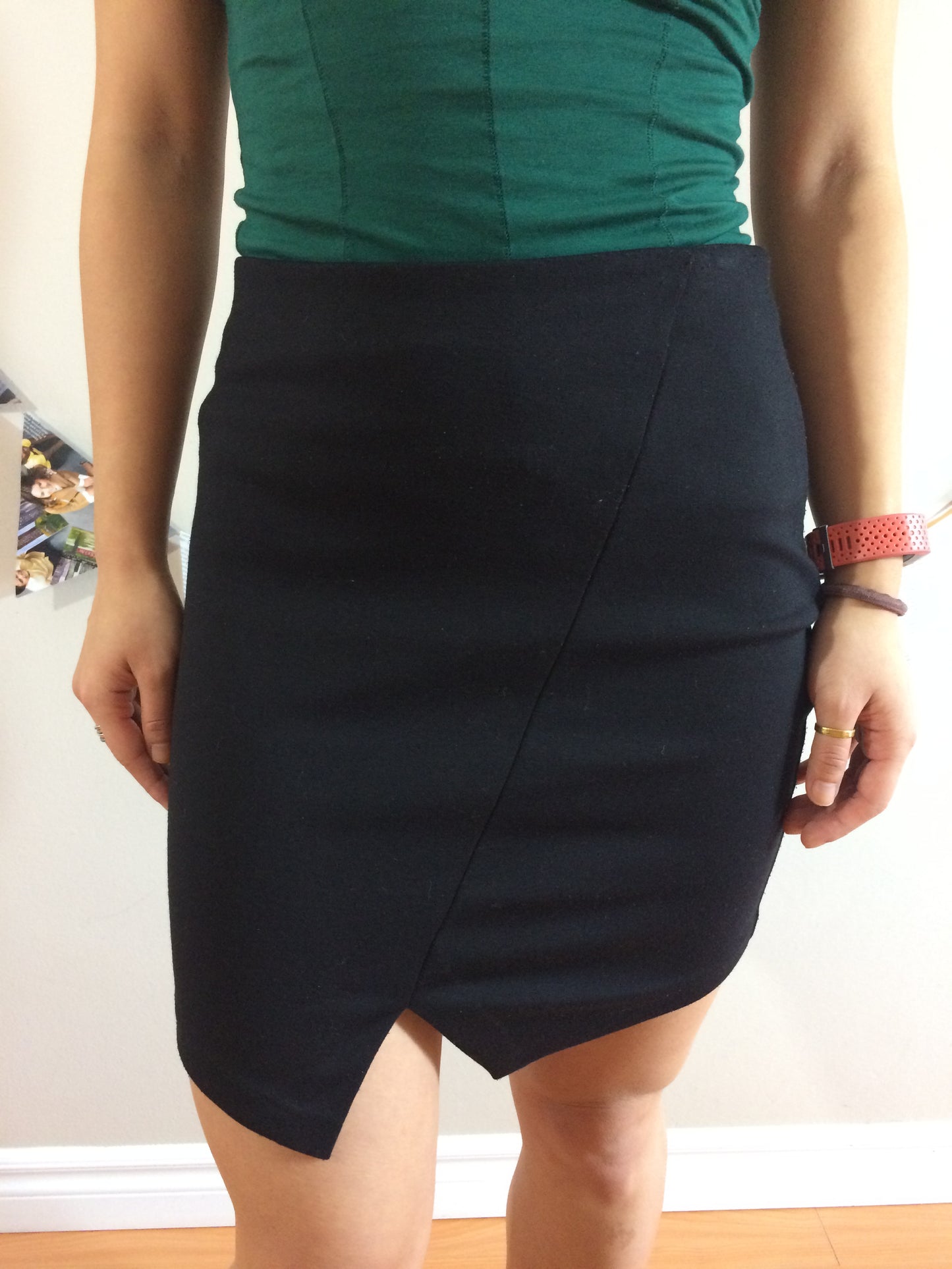 Amisu Black Skirt - Le Prix Fashion & Consulting