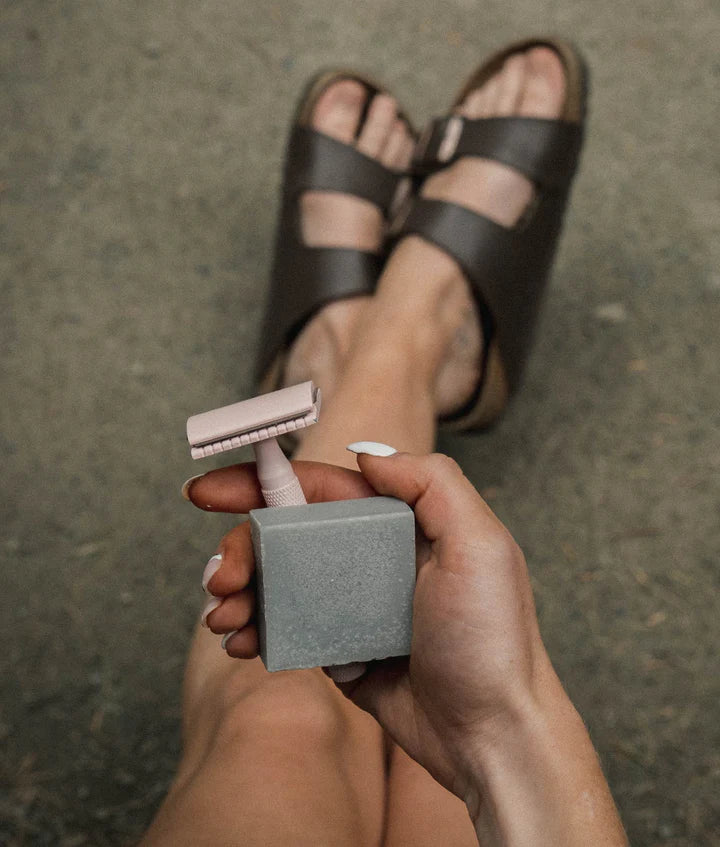 Silk Conditioner & Shave Bar - FRESH